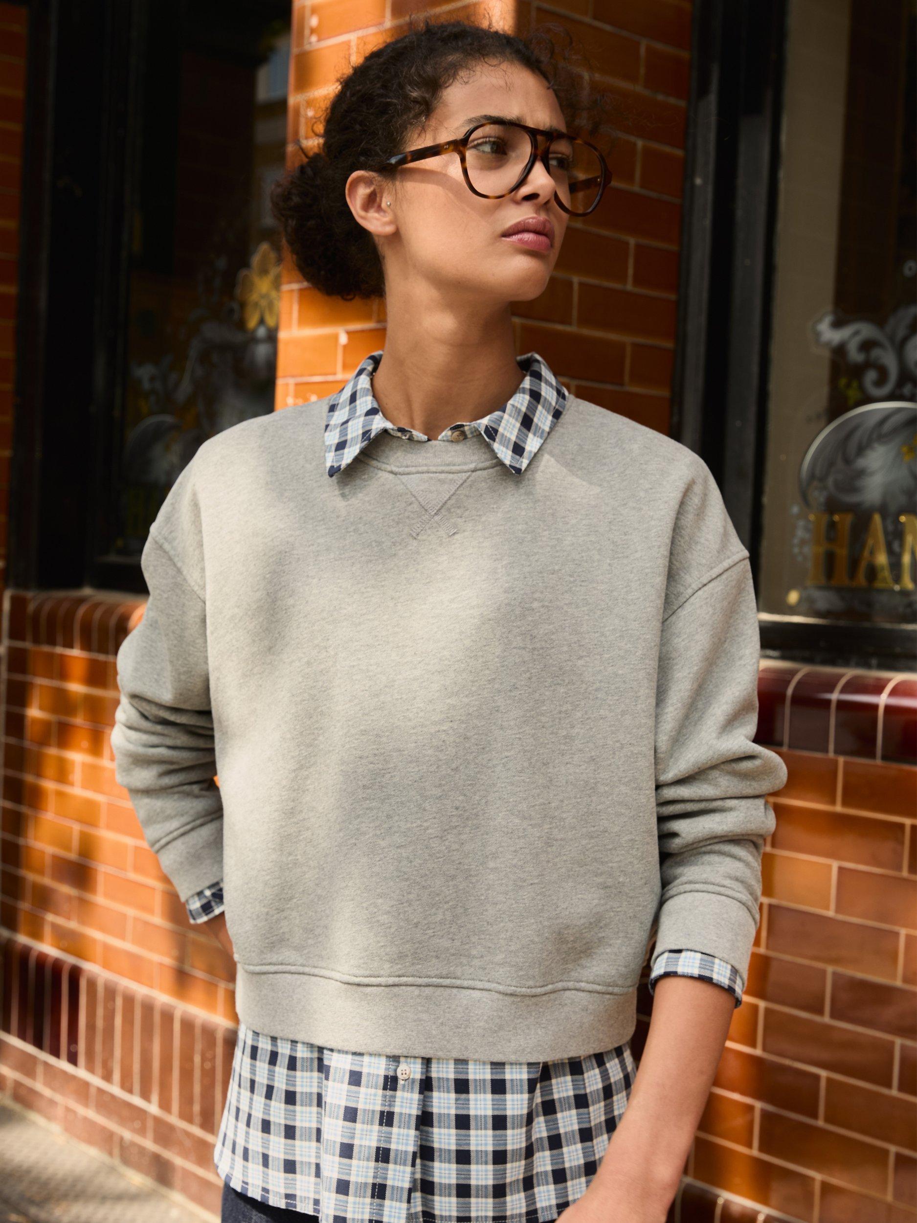 Product image 1 of 5, which shows Baukjen Blake Cropped Sweatshirt, Grey Marl, 8