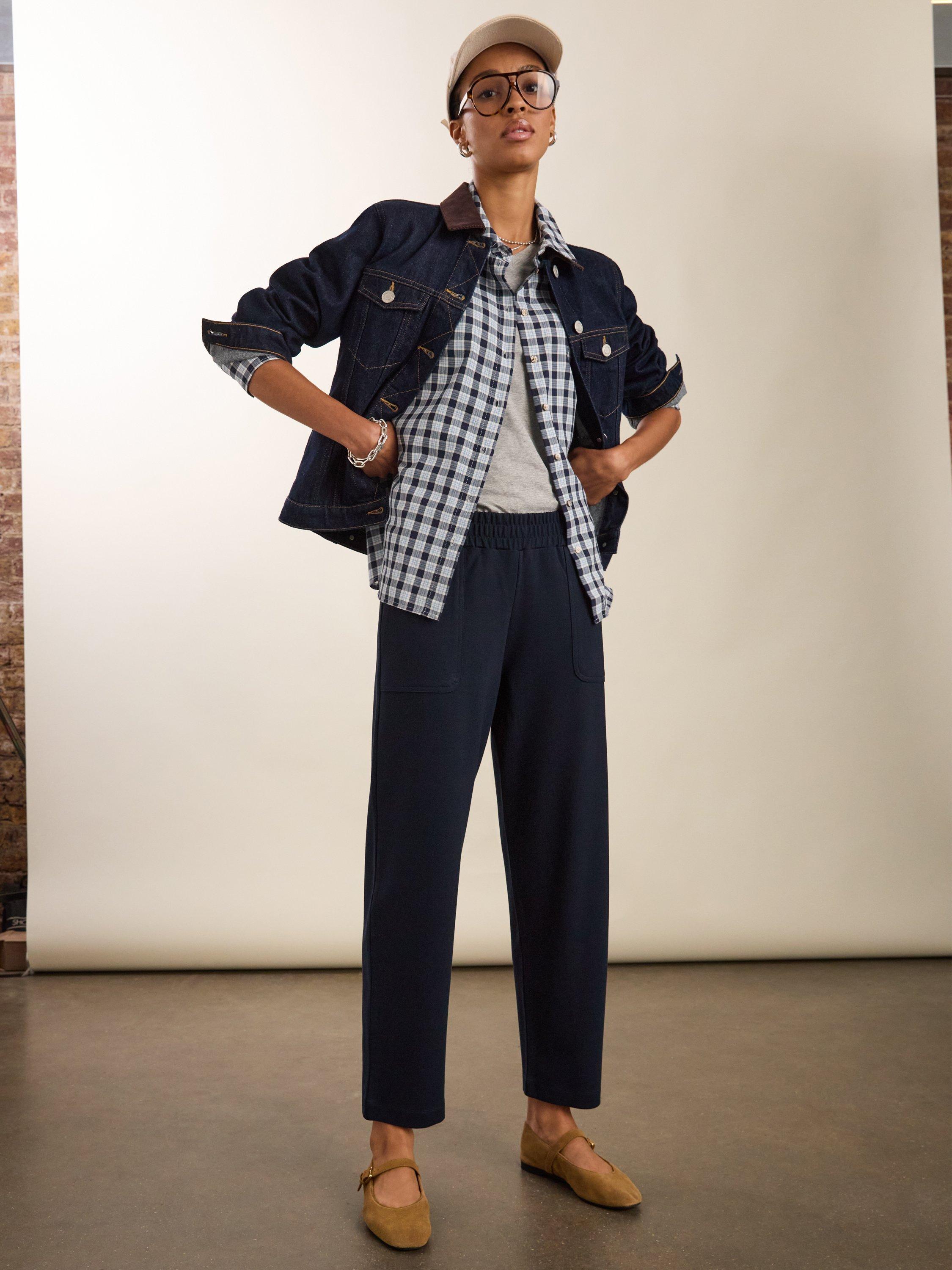 Product image 1 of 5, which shows Baukjen Billie Ponte Carrot Leg Trousers, Classic Navy, 10