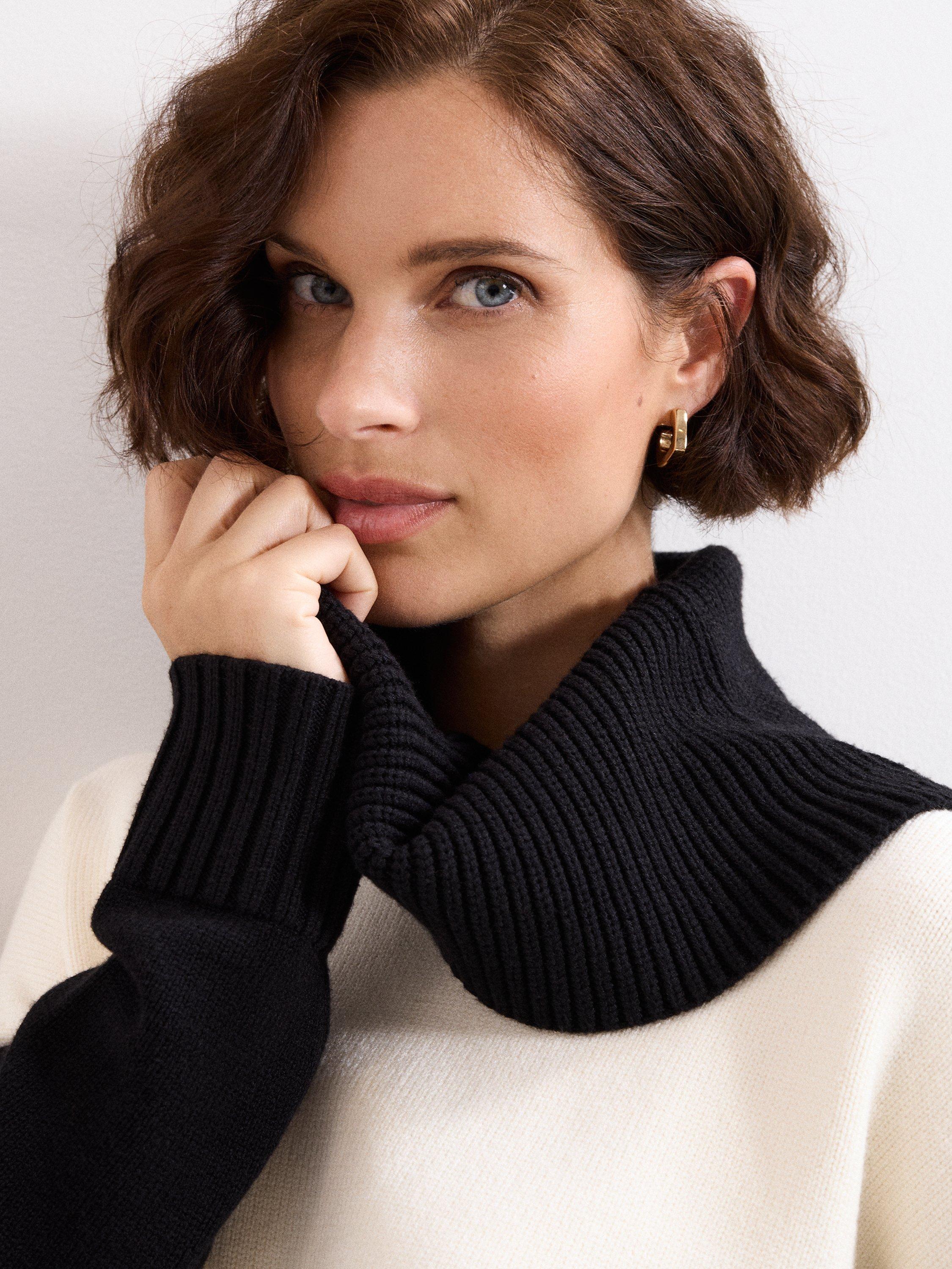 Product image 7 of 8, which shows Phase Eight Dara Colour Block Jumper, Black/Ivory, M