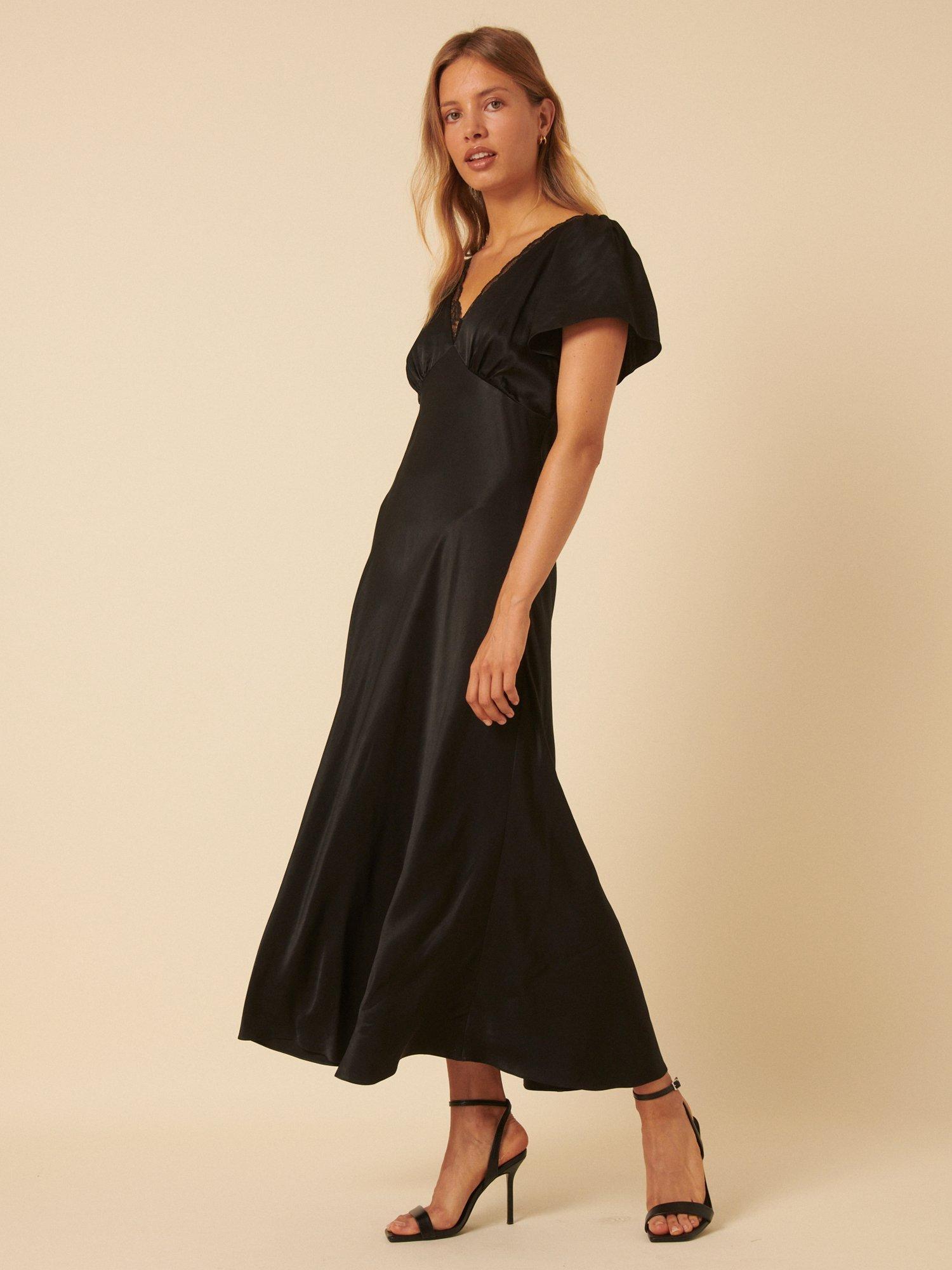 Nobody's Child Sienna Lace Trim V-Neck Midaxi Dress containing