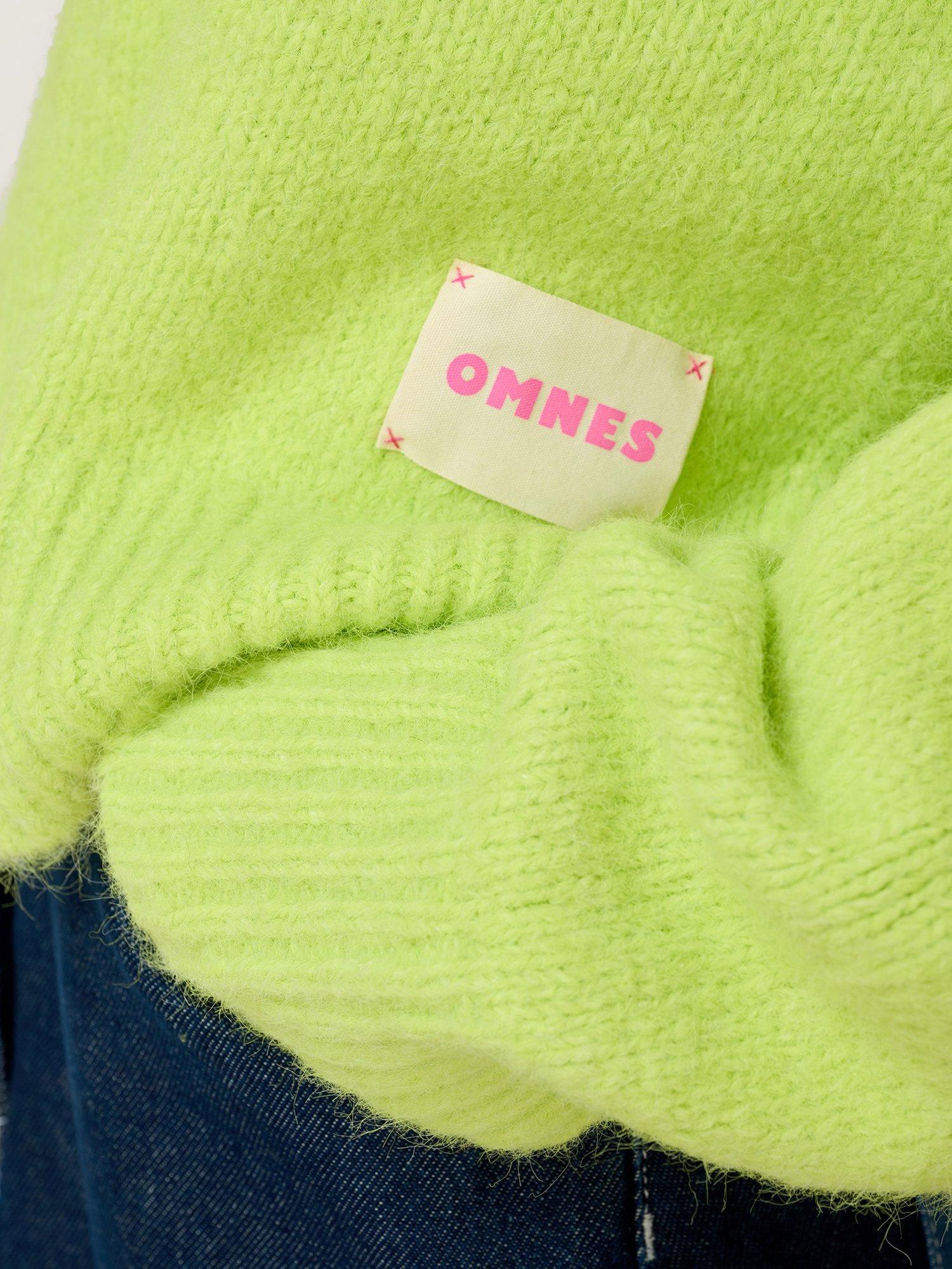 Product image 4 of 4, which shows OMNES Daria Chunky V-Neck Jumper, Green, XS