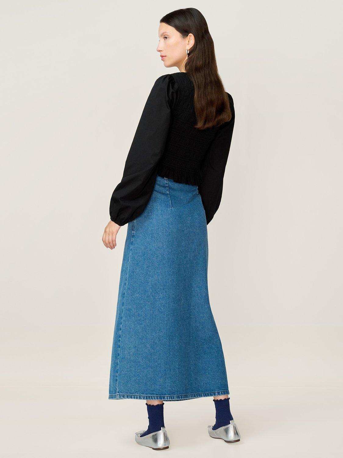 Product image 3 of 6, which shows OMNES Kalloppe Textured Top, Black, 6