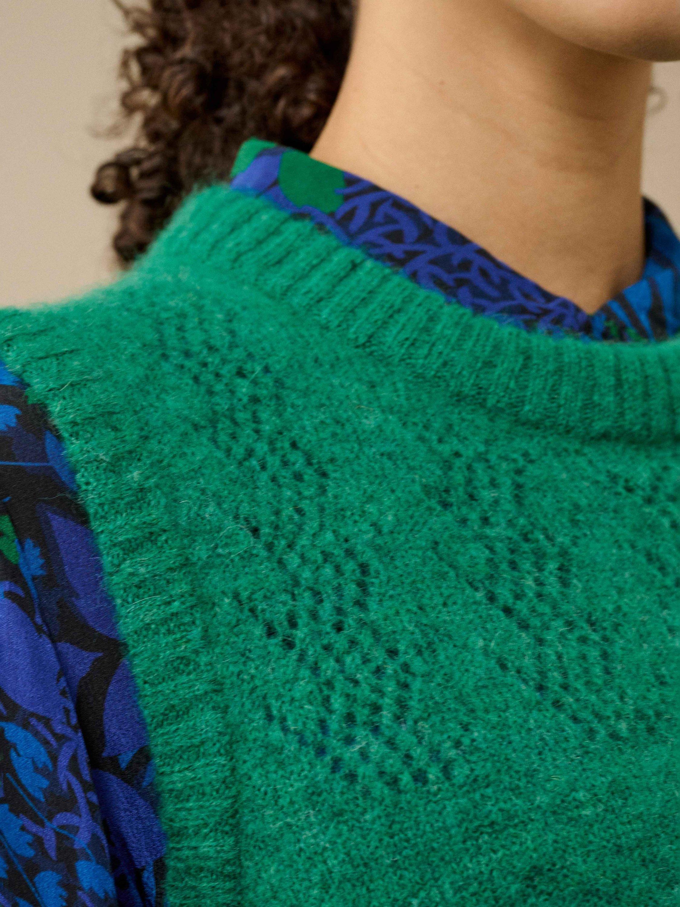 Product image 3 of 4, which shows Brora Crop Textured Alpaca Blend Tank, Emerald, 8