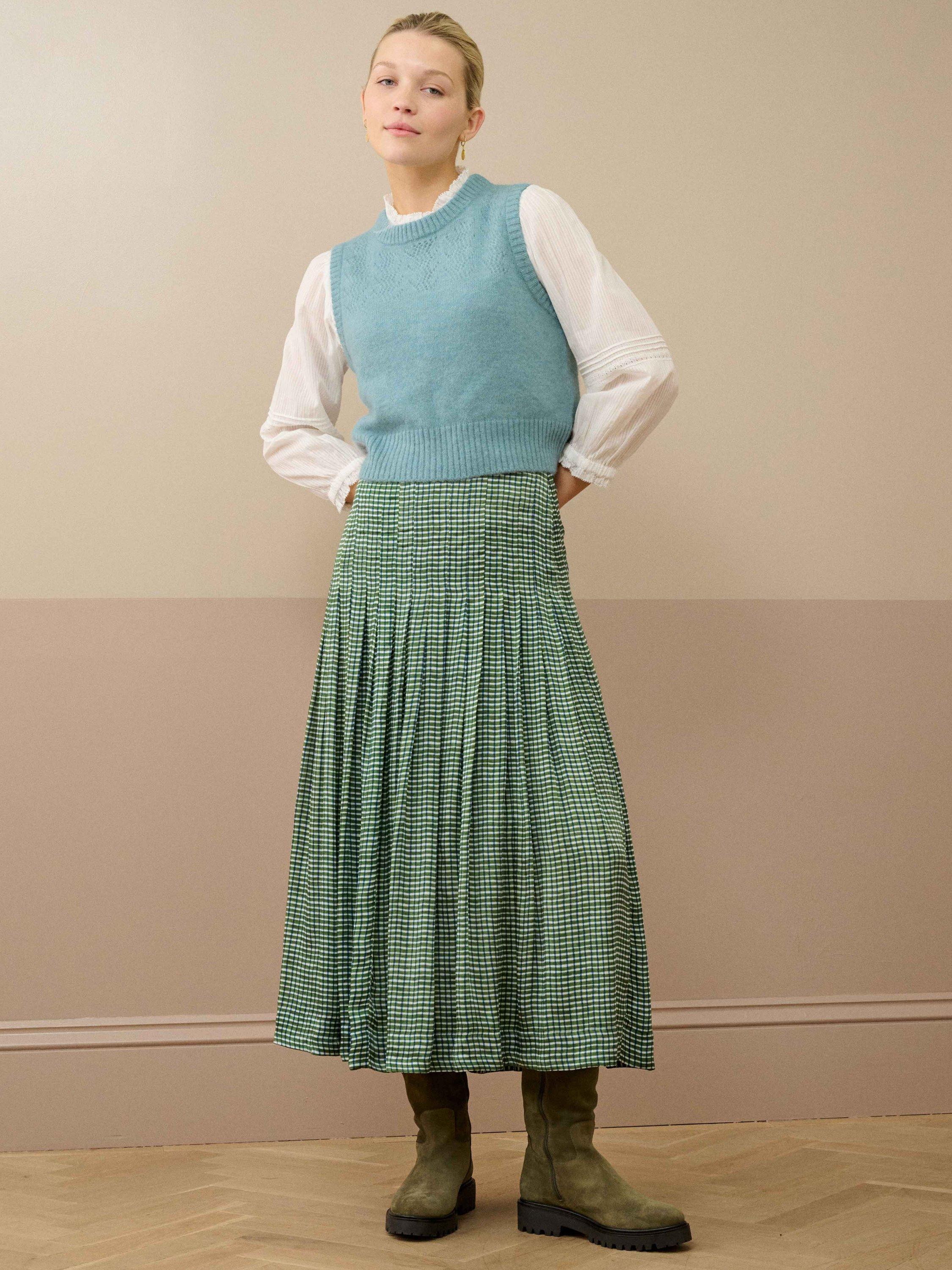 Product image 1 of 5, which shows Brora Crop Textured Alpaca Blend Tank, Mist, 8