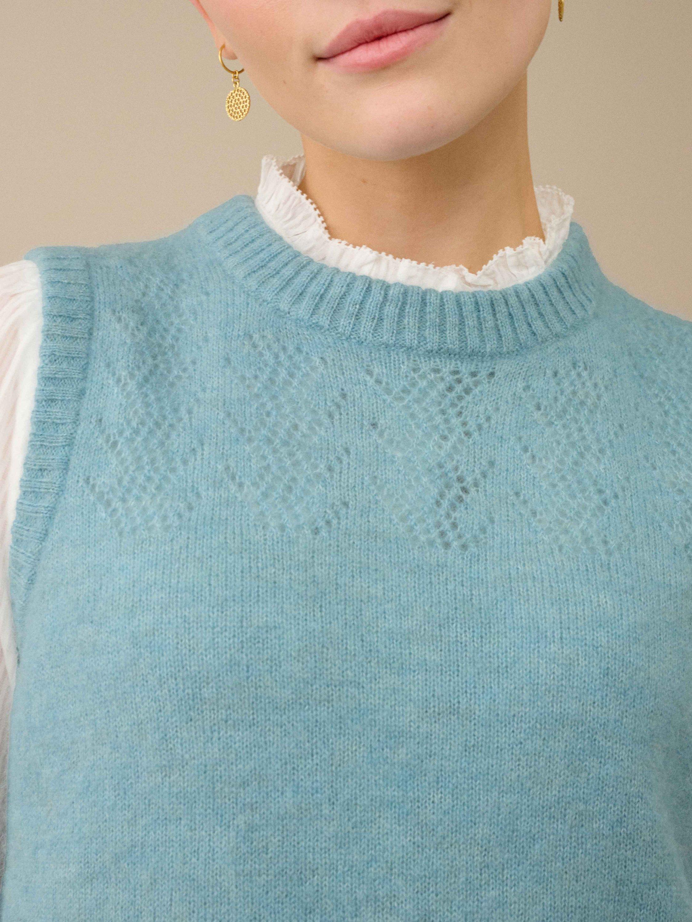 Product image 4 of 5, which shows Brora Crop Textured Alpaca Blend Tank, Mist, 8