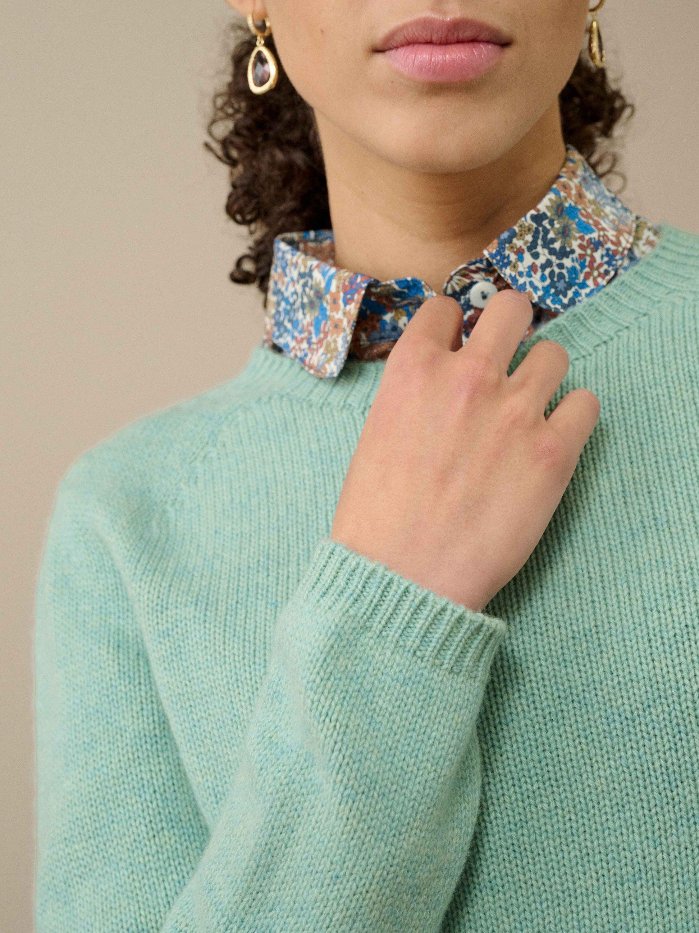 Product image 3 of 4, which shows Brora Round Neck Pure Cashmere Jumper, Seaspray, 8-10