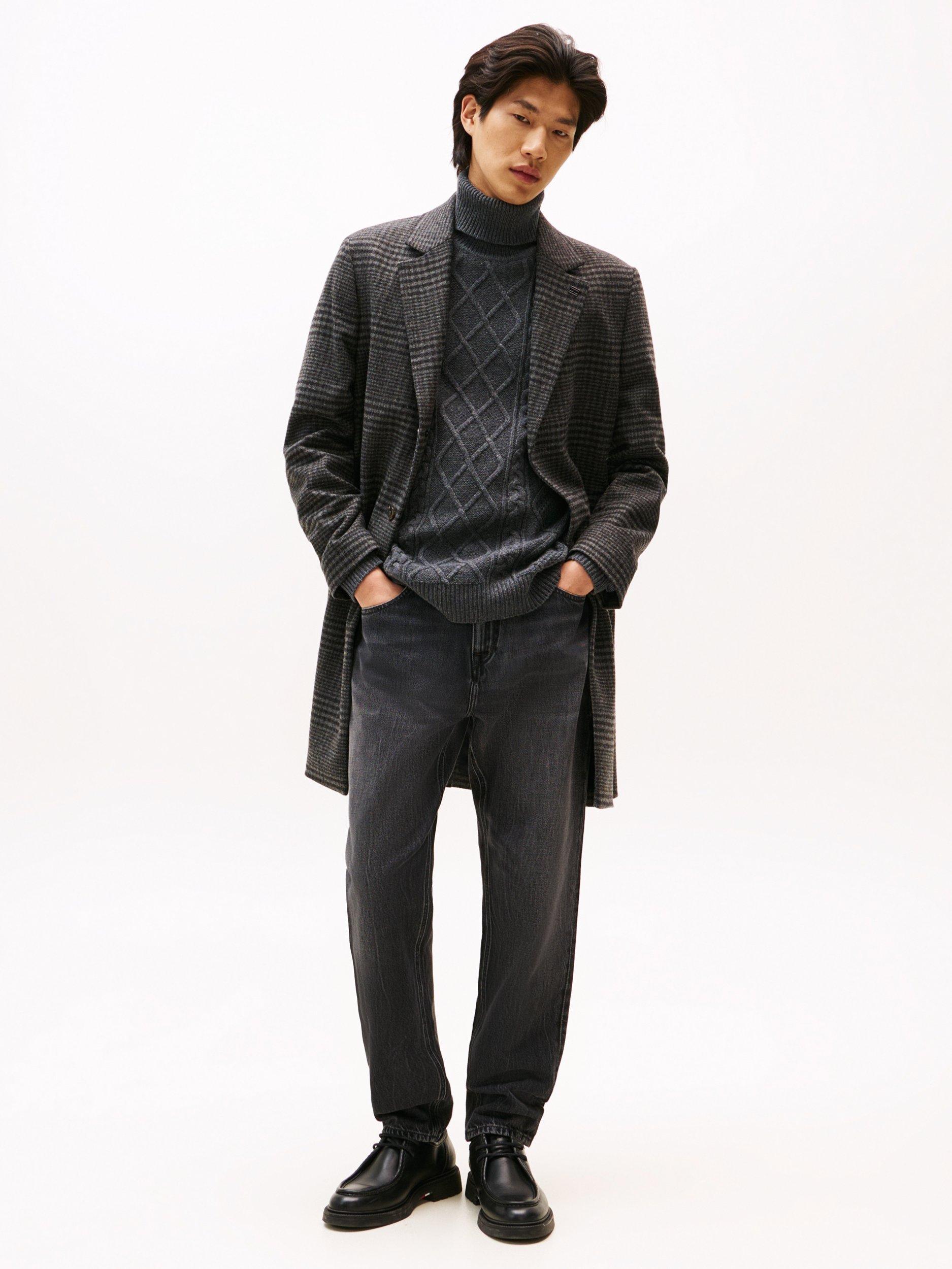 Product image 1 of 5, which shows Tommy Hilfiger Harlem Cotton Regular Tapered Denim Jeans, Marcus Grey, W30/L32