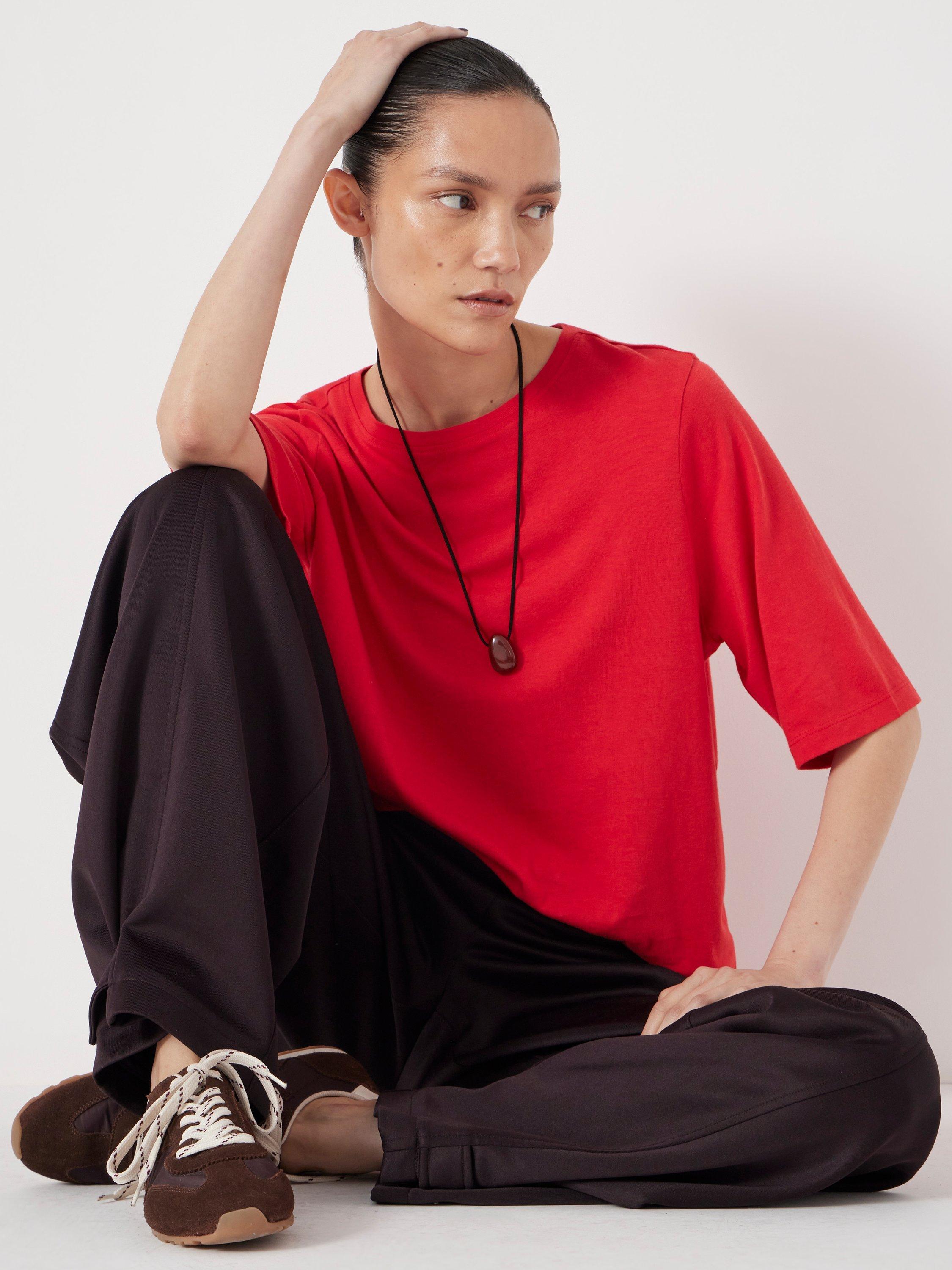Product image 3 of 5, which shows HUSH Reece Drapey T-shirt, Bright Red, L