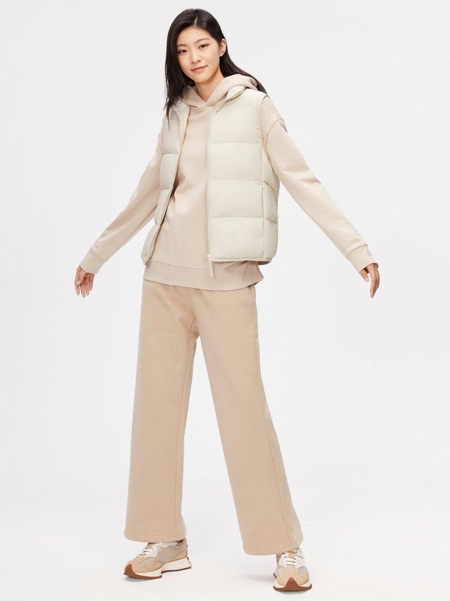 Product image 8 of 8, which shows Bosideng Unisex Puffer Down Gilet, Jade, S
