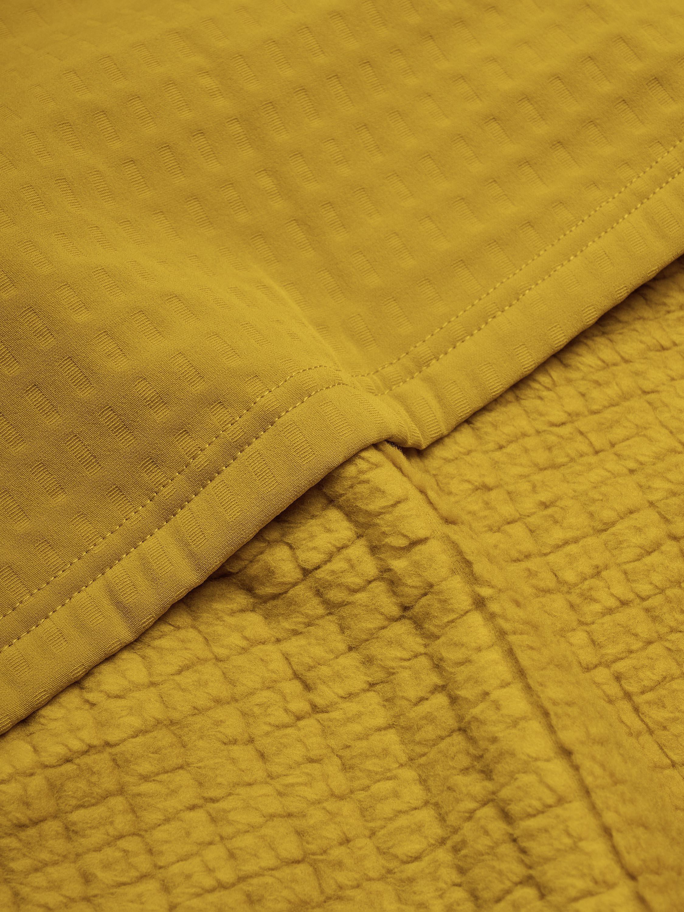 Product image 6 of 6, which shows Montane Protium XT Hoodie, Ginkgo Gold, S