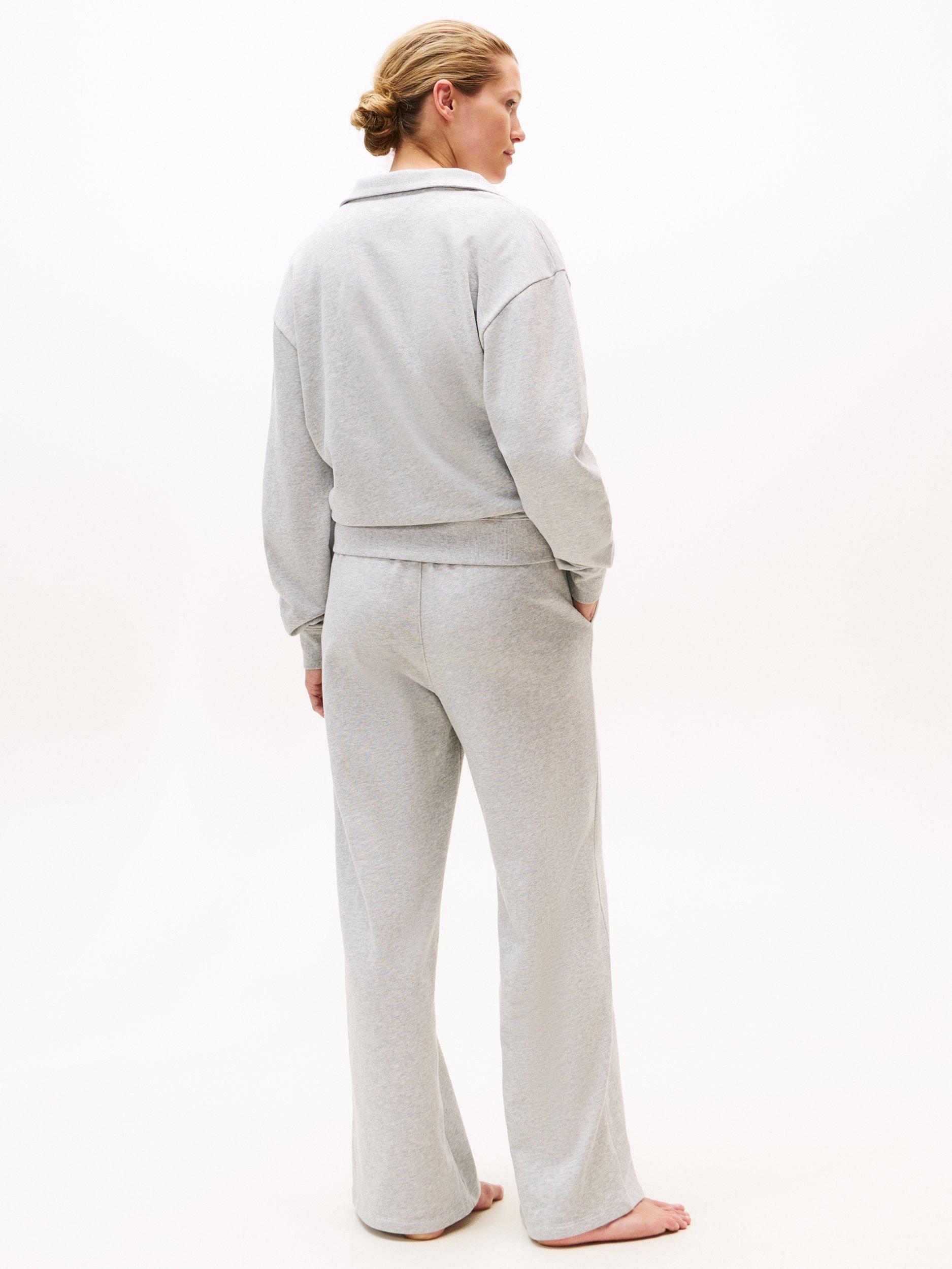 Product image 3 of 5, which shows Tommy Hilfiger TH Crest Relaxed Lounge Jumper, Light Grey Heather, S