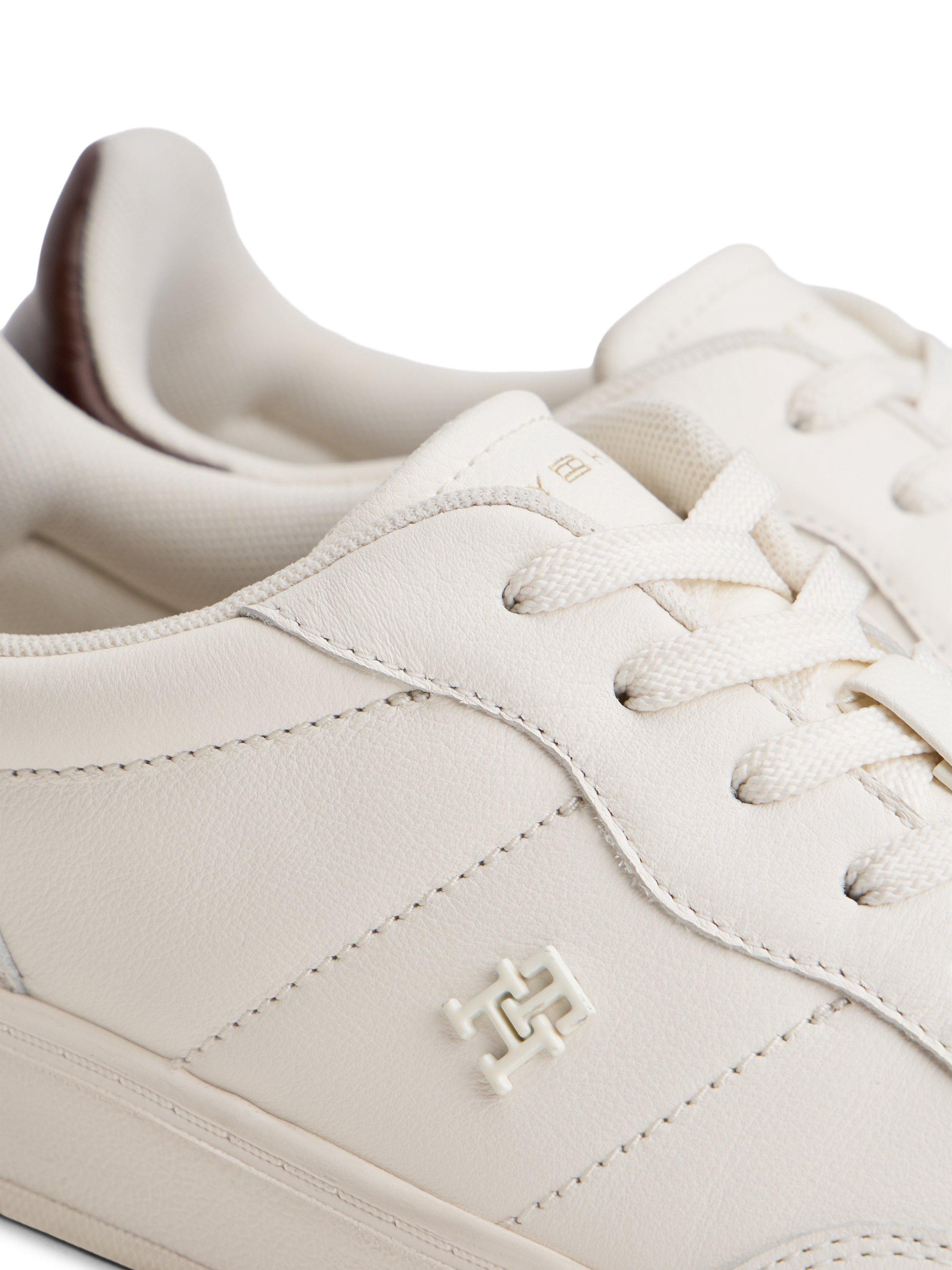 Product image 5 of 6, which shows Tommy Hilfiger Heritage Shiny Leather Trainers, Ancient White, EU36