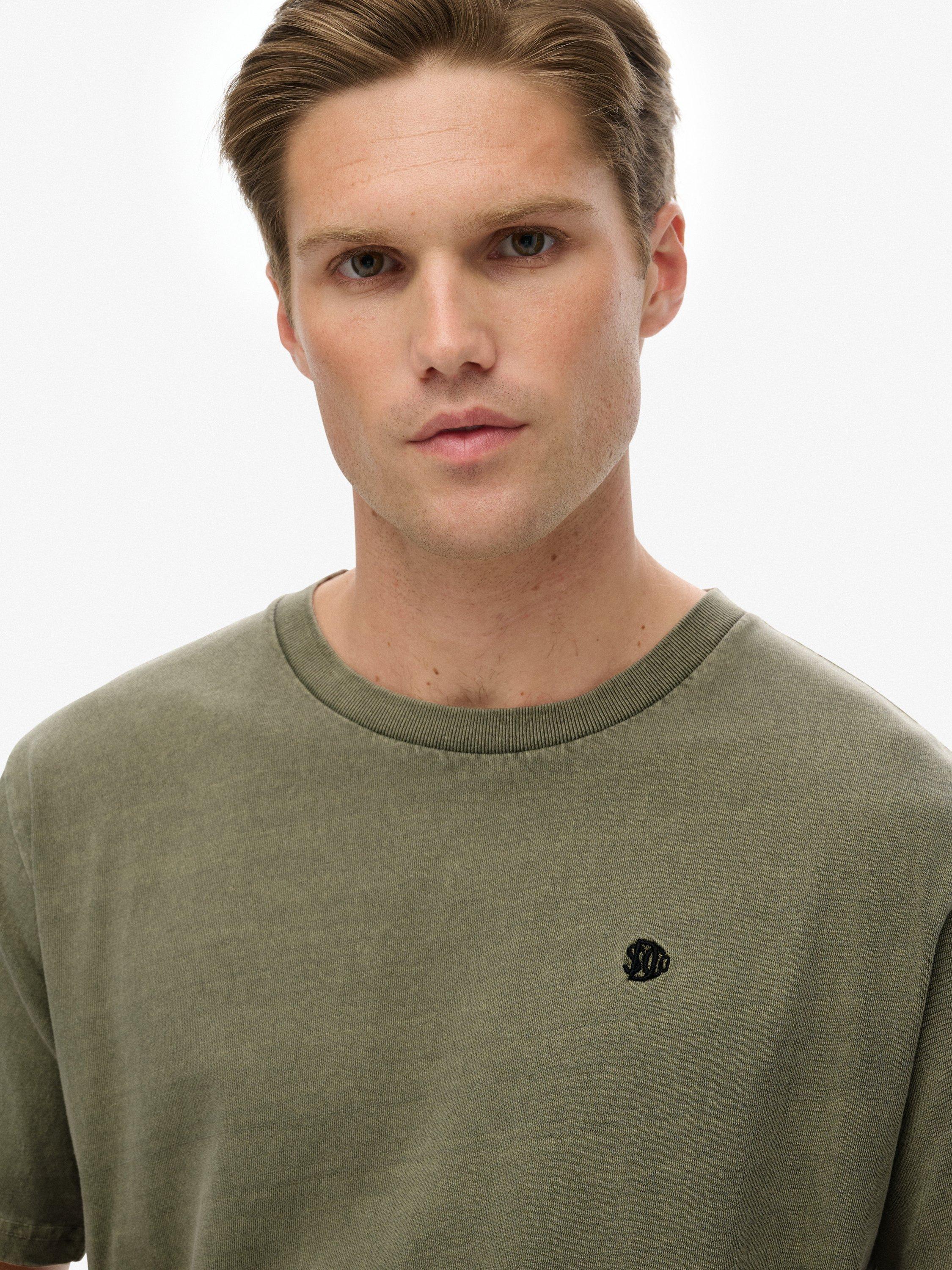 Product image 5 of 6, which shows Superdry Essentials Relaxed T-Shirt, Light Khaki Green, S