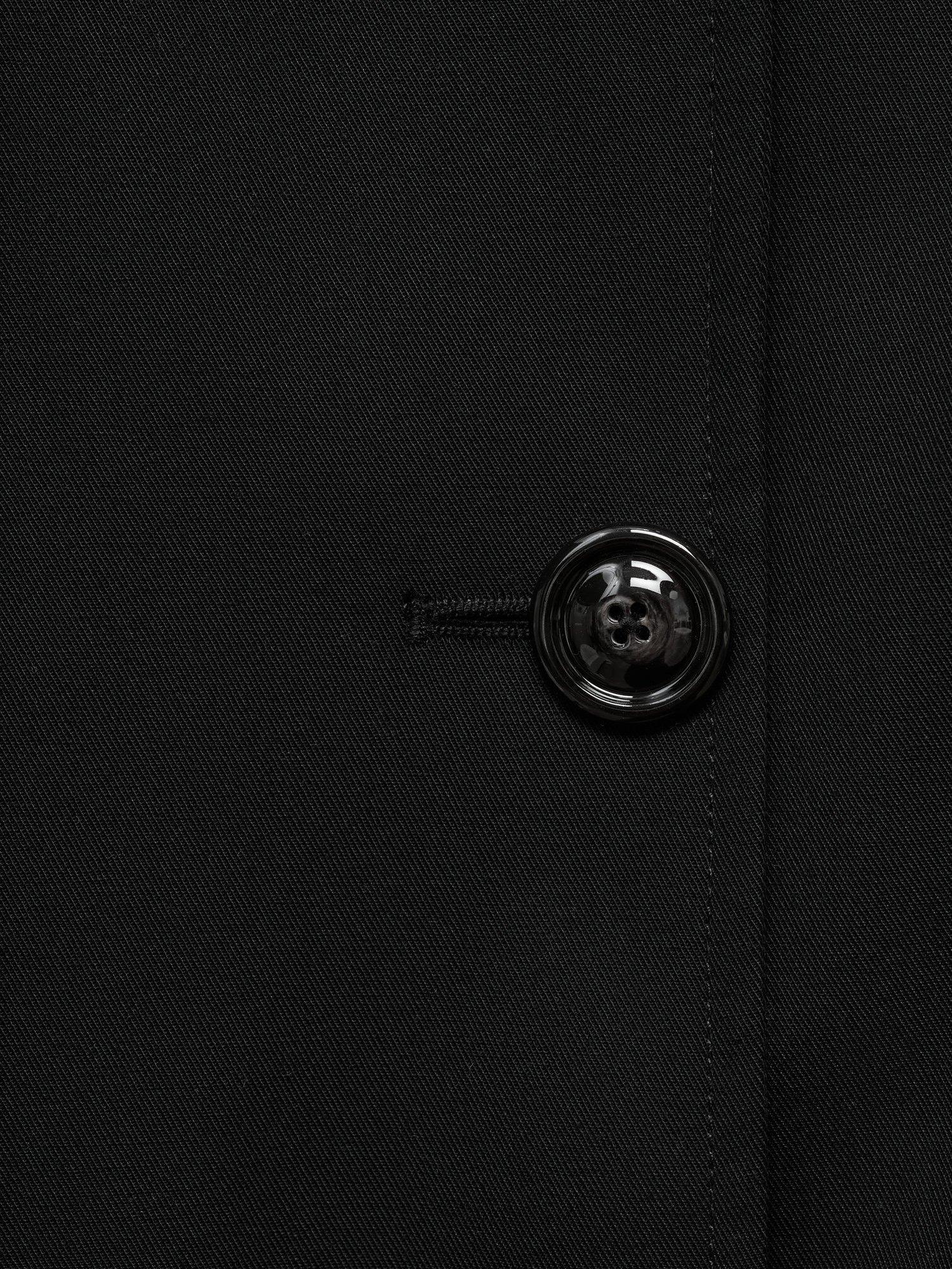 Product image 8 of 11, which shows POLANA COAT BLA BK 5XL