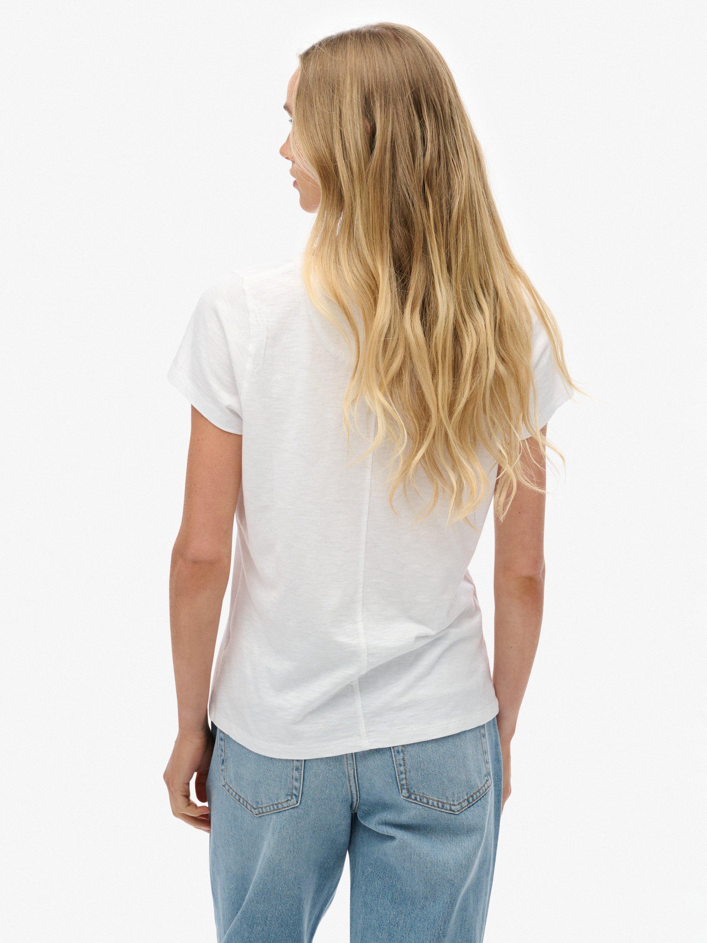 Product image 2 of 6, which shows Superdry Studios Scoop Neck T-Shirt, Optic, 8