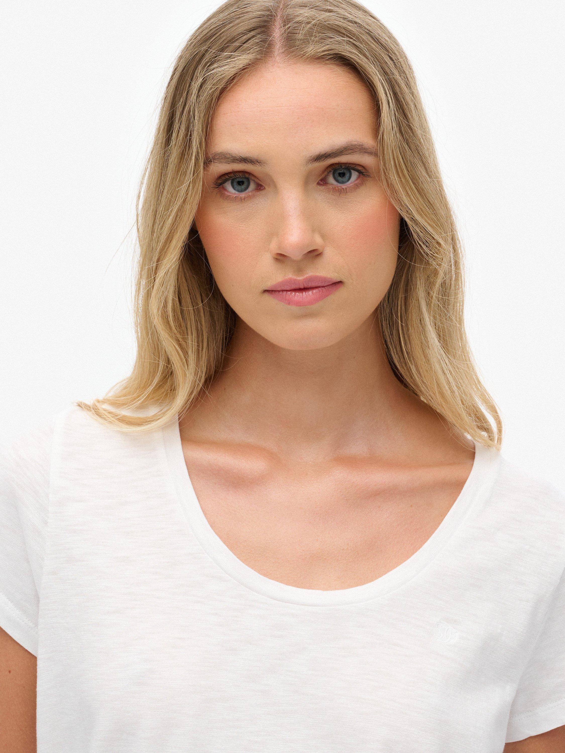 Product image 4 of 6, which shows Superdry Studios Scoop Neck T-Shirt, Optic, 8