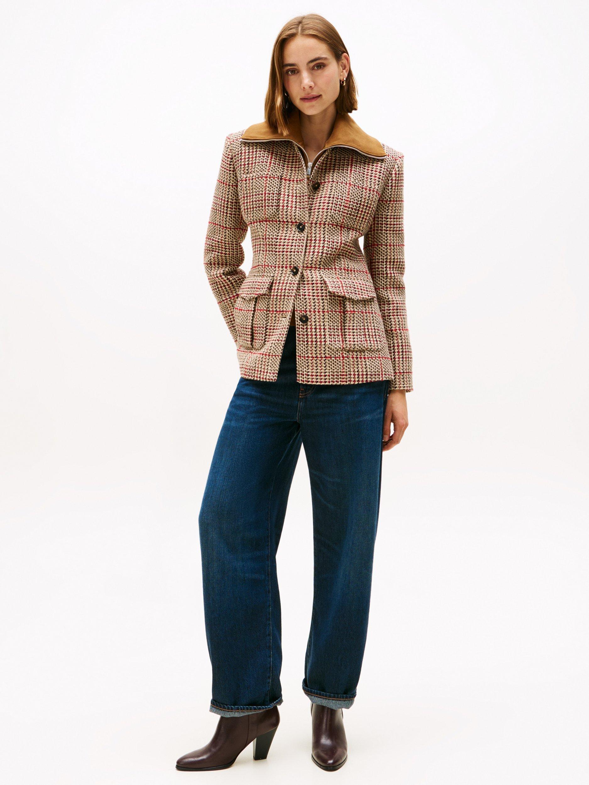 Product image 1 of 5, which shows Tommy Hilfiger Milo Barrel Leg Jeans, Milo, W28/L32