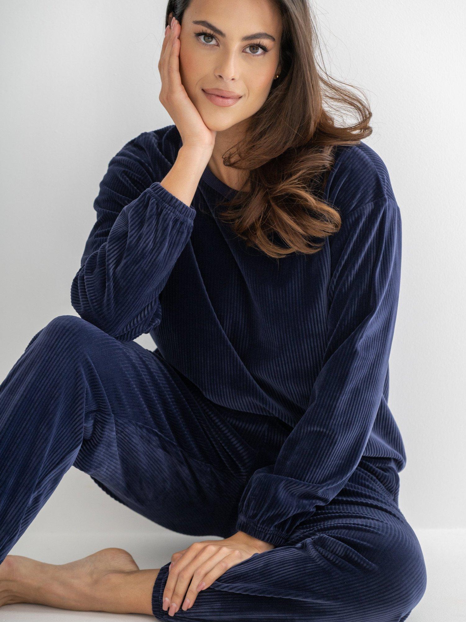 Product image 4 of 10, which shows Pour Moi Ribbed Cosy Fleece Lounge Pyjama Set, Navy, 8