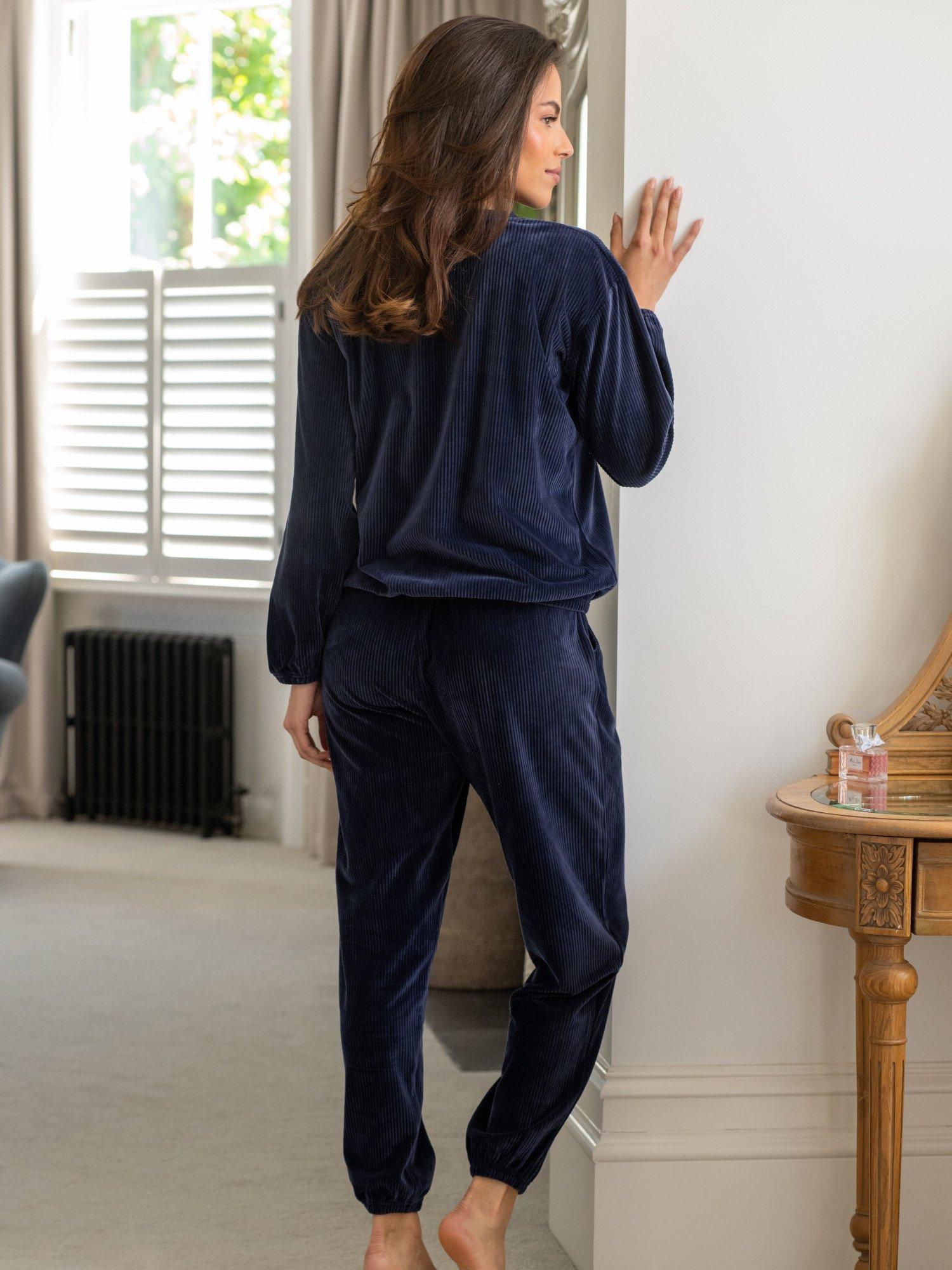 Product image 8 of 10, which shows Pour Moi Ribbed Cosy Fleece Lounge Pyjama Set, Navy, 8