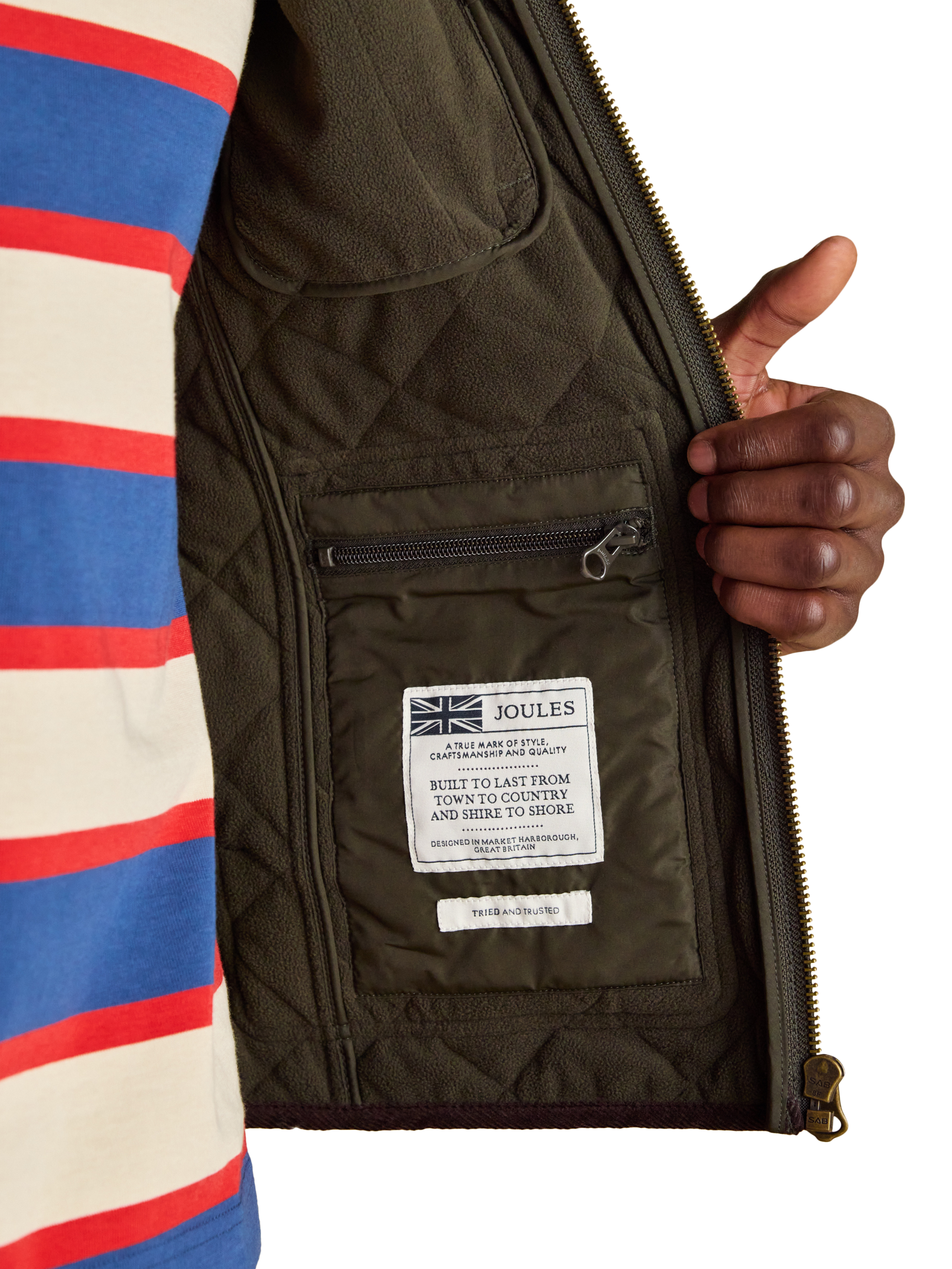 Product image 3 of 9, which shows Joules Quilted Zip Gilet, Green, S Reg