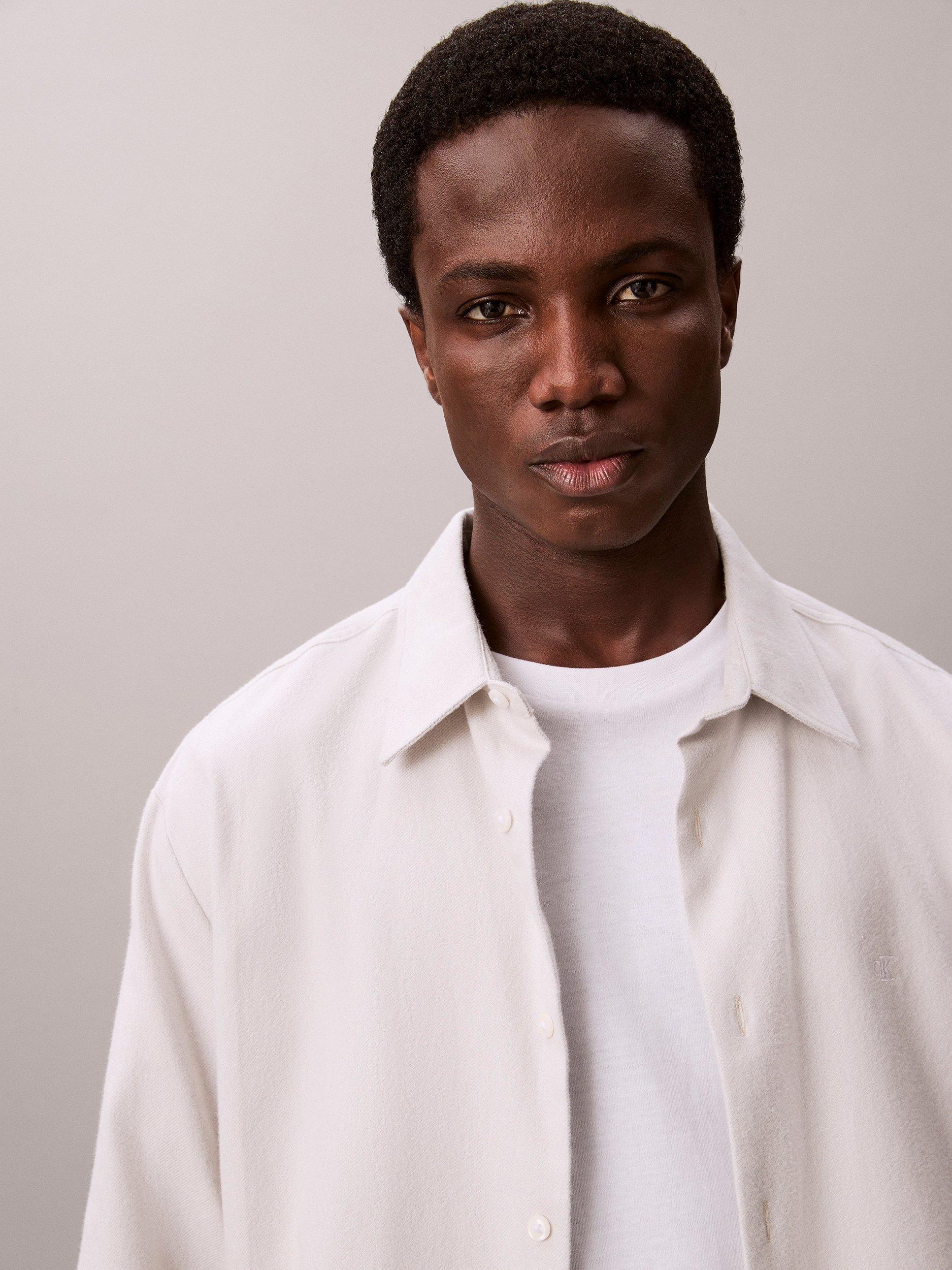 Product image 4 of 6, which shows Calvin Klein Cotton Regular Fit Melange Shirt, Harbor Mist, M