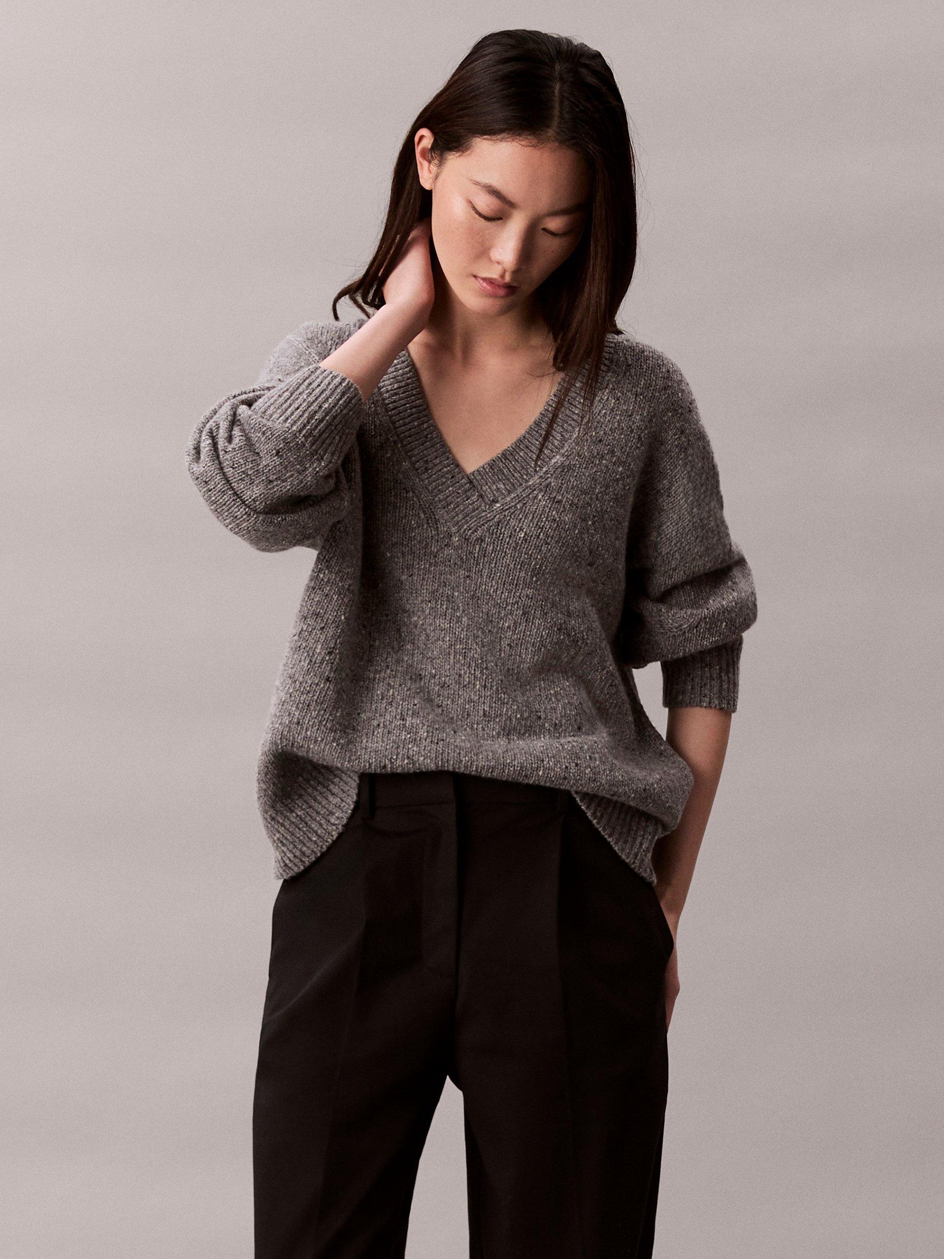 Product image 6 of 7, which shows Calvin Klein Chunky Neps V-Neck Wool Rich Jumper, Stoneflag, S