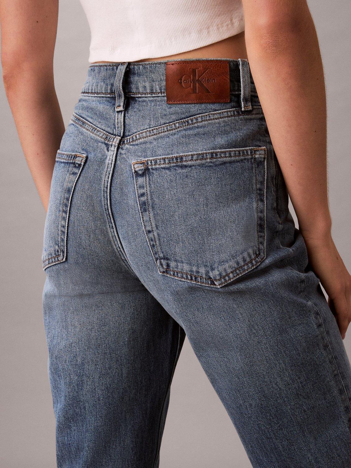 Product image 5 of 6, which shows Calvin Klein New Mom Jeans, Delaware, 25R
