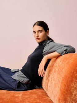 Brora V-Neck Pure Cashmere Tank Top - view 2, Midnight