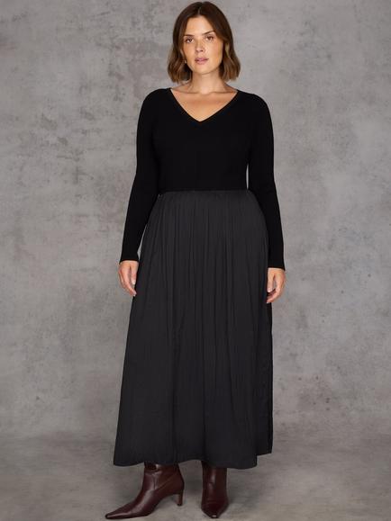 Live Unlimited Curve V-Neck Jumper Dress, Black
