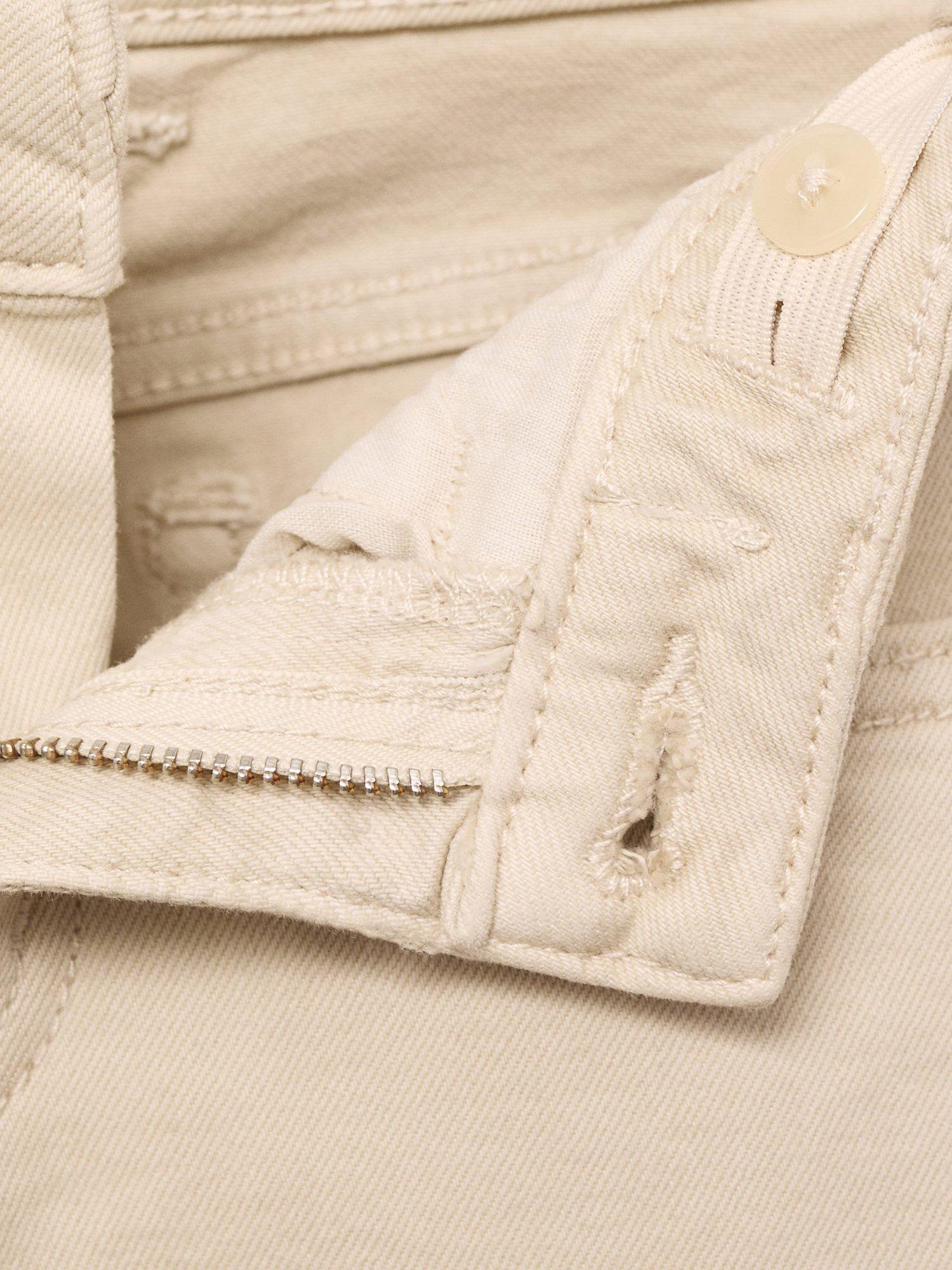 Product image 6 of 6, which shows LOWRISE JEANS BRO NTBE 10Y