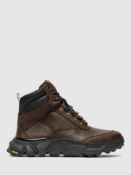 Rodd & Gunn Remarkables Vibram Leather Boots, Black - view 2, Chocolate