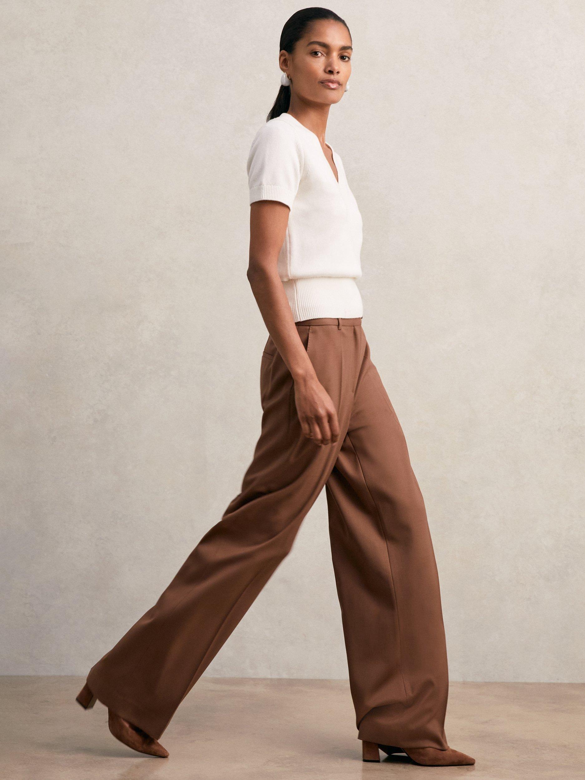 Product image 4 of 5, which shows Reiss Valerie V-Neck Knit Top, Ivory, XS