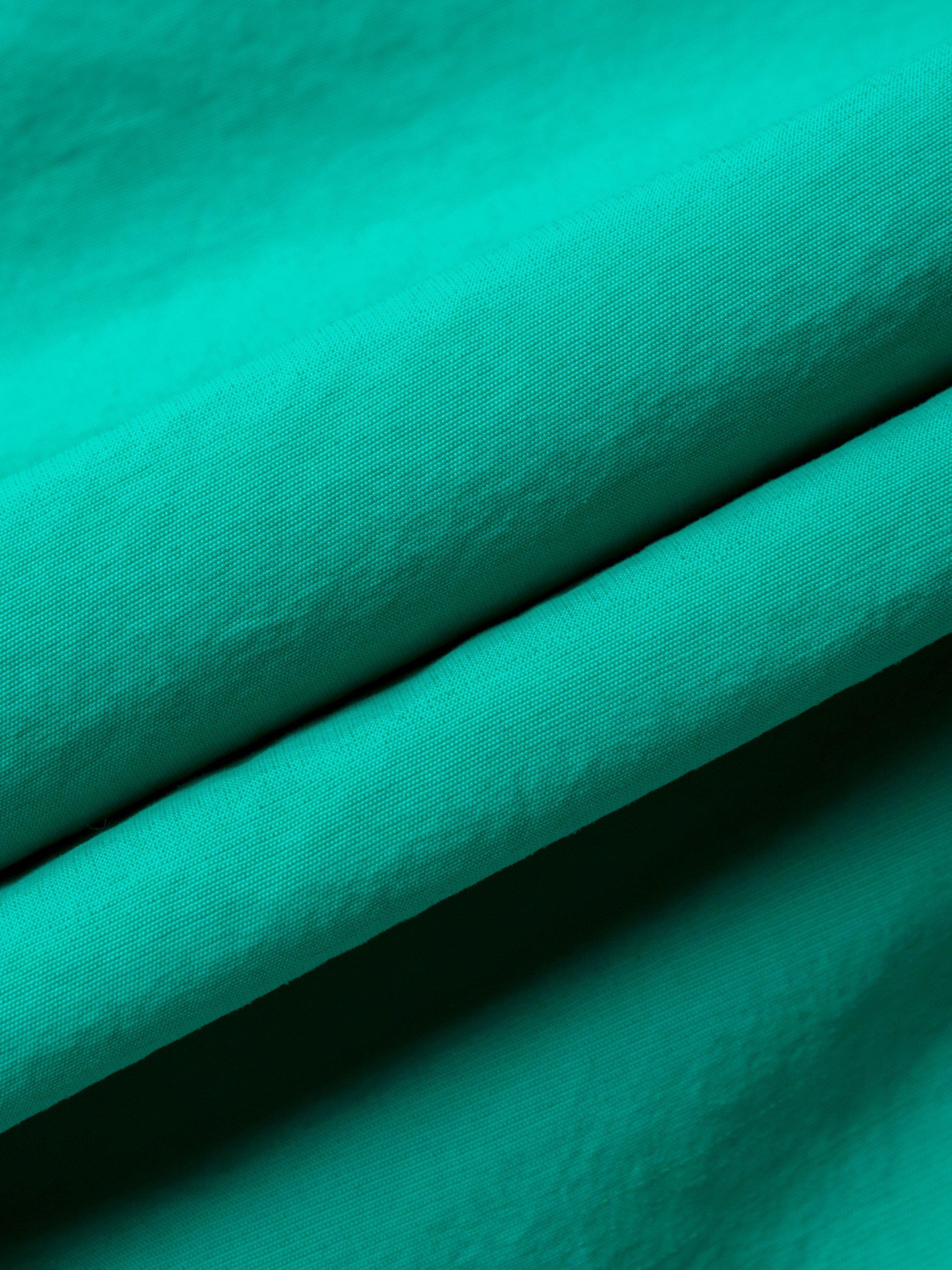 Product image 4 of 7, which shows ELLIKER Coppa Tech Jacket, Teal, M