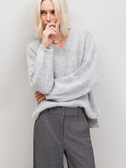 Ro&Zo V-Neck Fluffy Knit Jumper, Grey, Grey