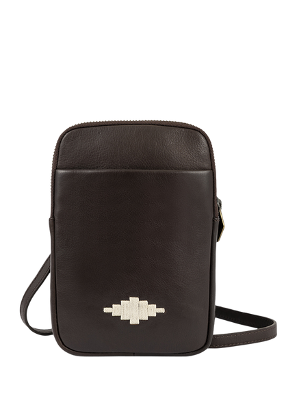 Pampeano Estuche Leather Sling Bag, Brown