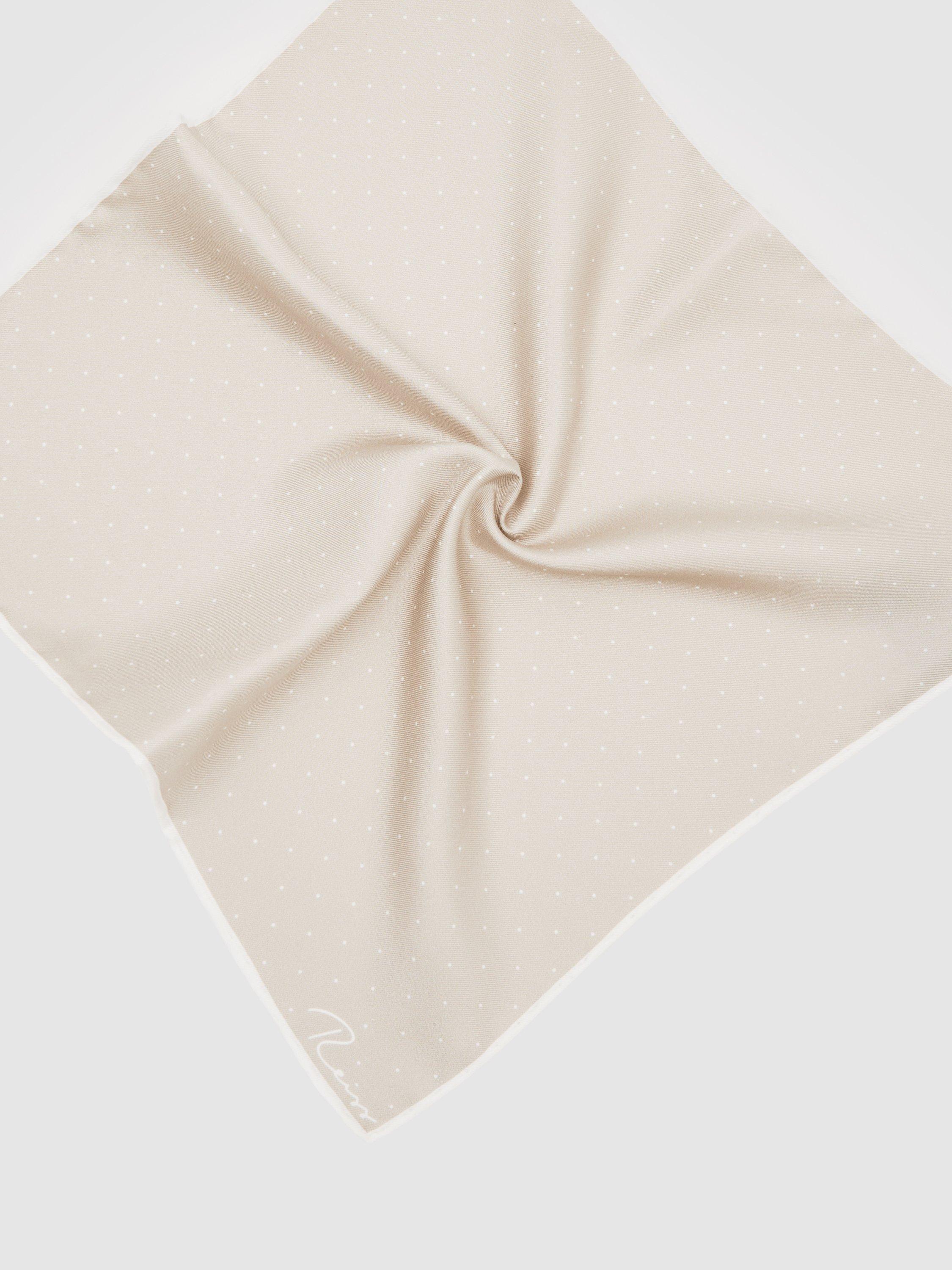 Product image 3 of 4, which shows LIAM CHAMPAG NTST One