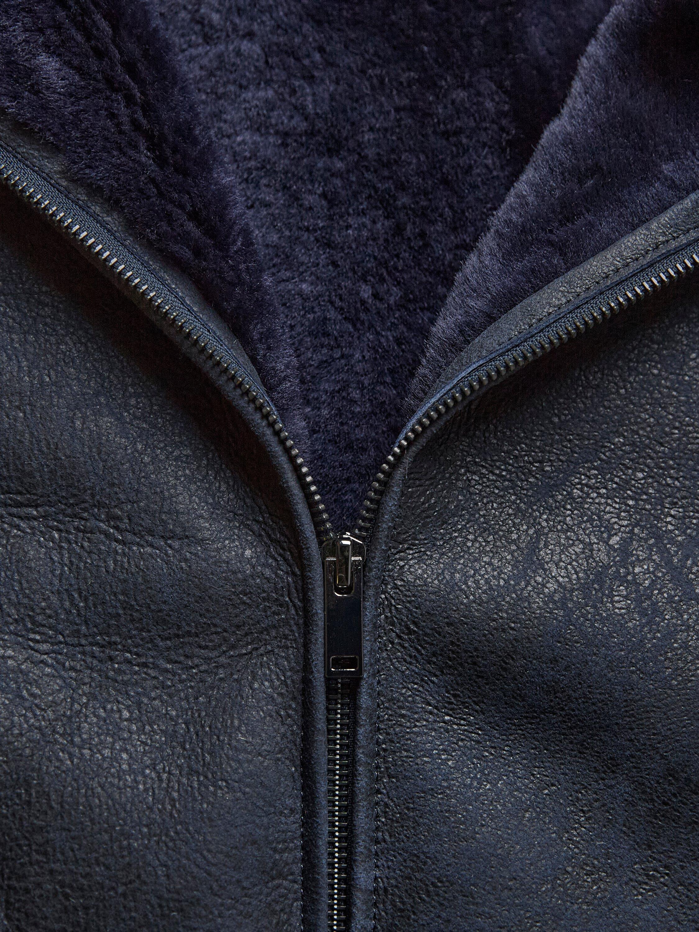 Product image 6 of 8, which shows Celtic & Co. Sheepskin Zip-Up Gilet, Sheepskin Bodywarmer, 8