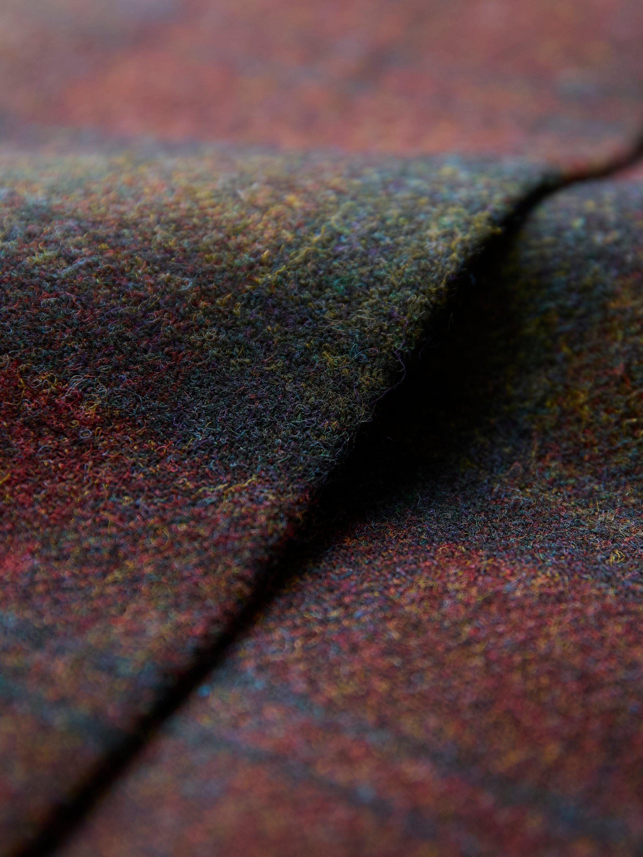 Product image 7 of 8, which shows Celtic & Co. The Celt Pure Wool Kilt, Lindsay, 14