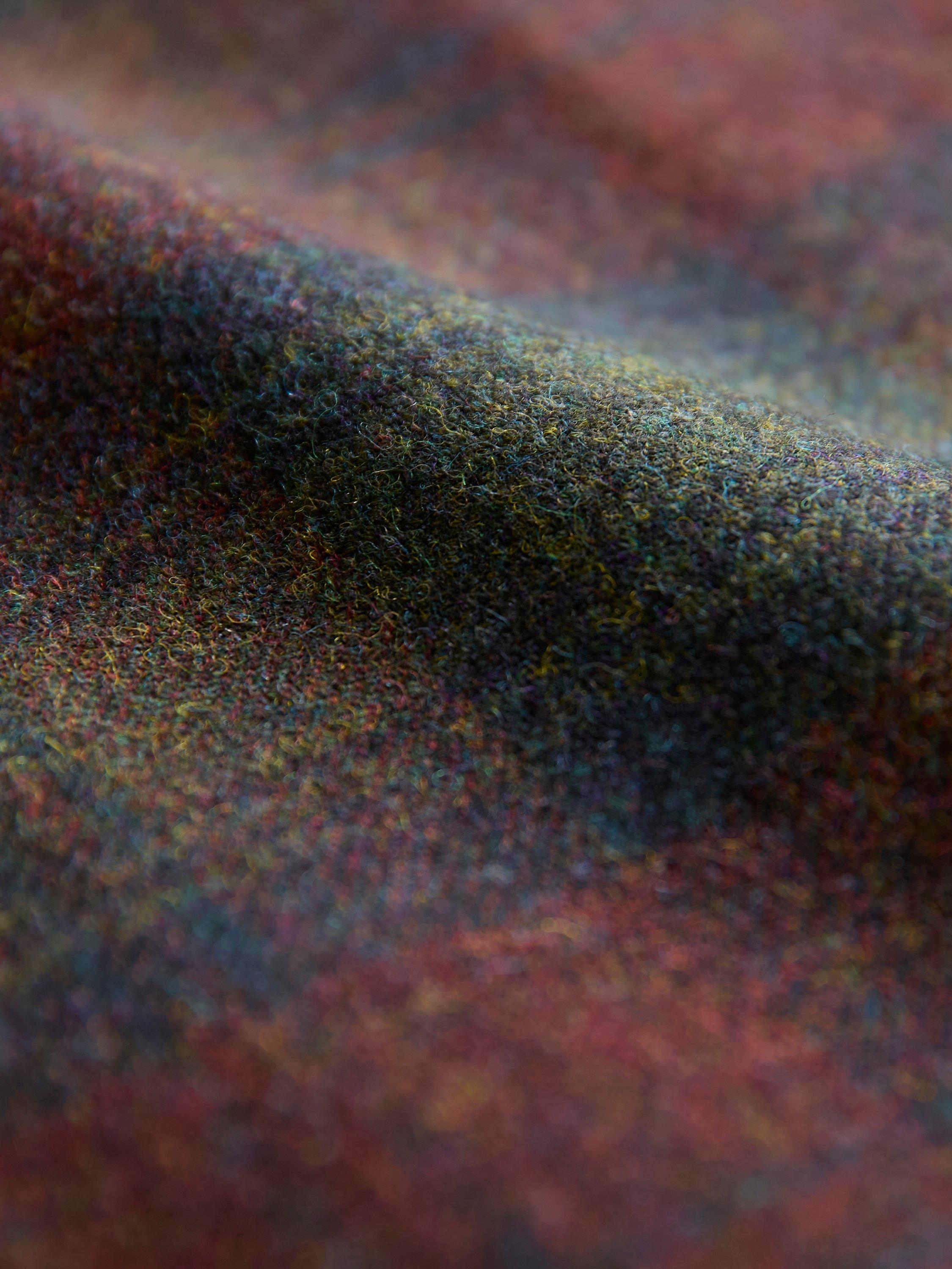 Product image 8 of 8, which shows Celtic & Co. The Celt Pure Wool Kilt, Lindsay, 14