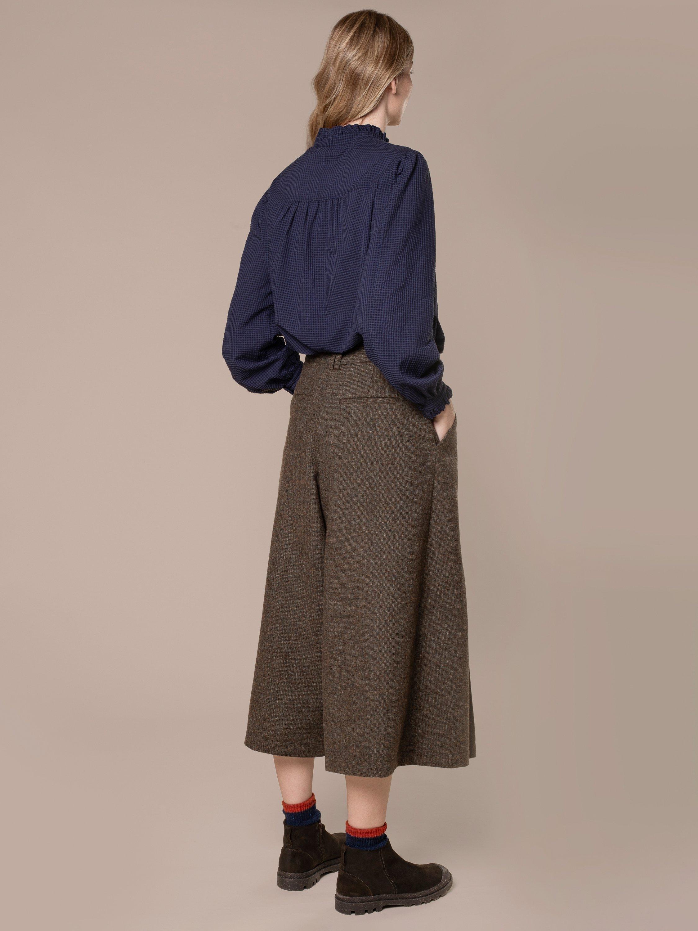 Product image 2 of 9, which shows Celtic & Co.Tweed Wool Cullotes Trousers, Olive, 8