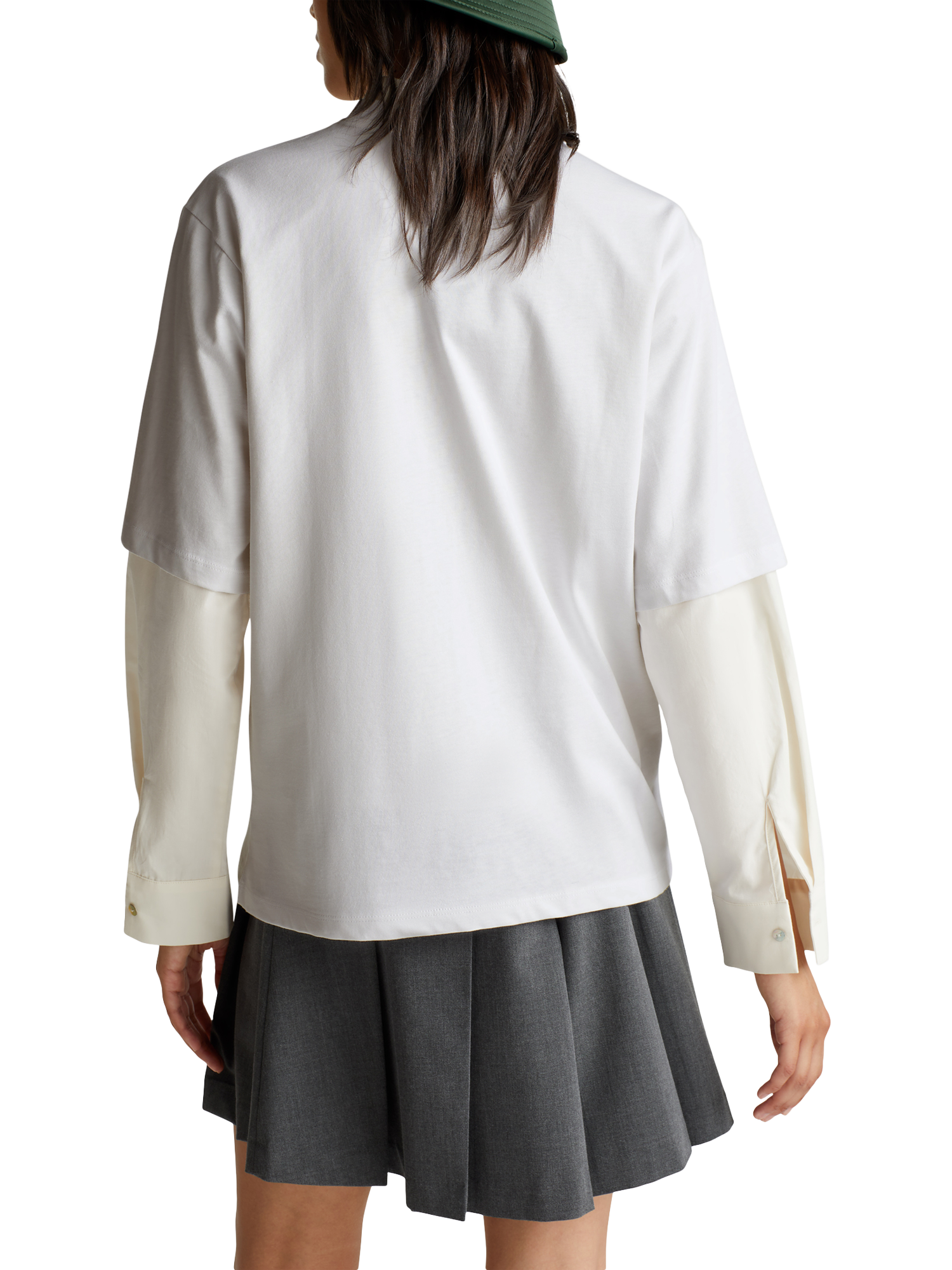 Product image 2 of 5, which shows Benetton Graphic T-Shirt, White, S