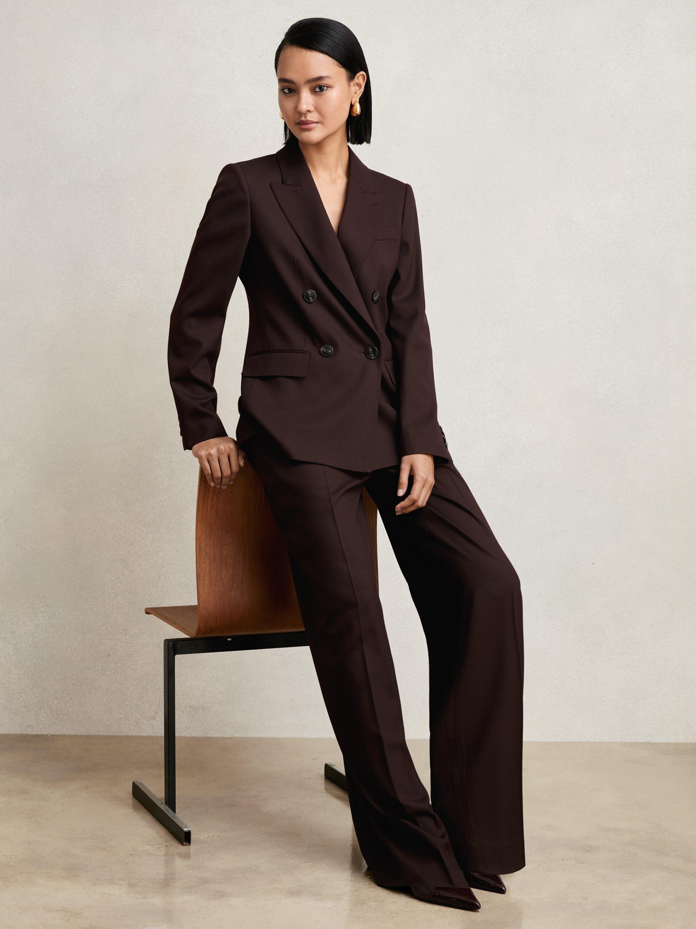 Product image 1 of 5, which shows Reiss Petite Solene Double Breasted Blazer, Aubergine, 6 Pt
