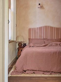 Piglet in Bed Gingham Linen Bedding - view 2, Rhubarb/Oatmeal