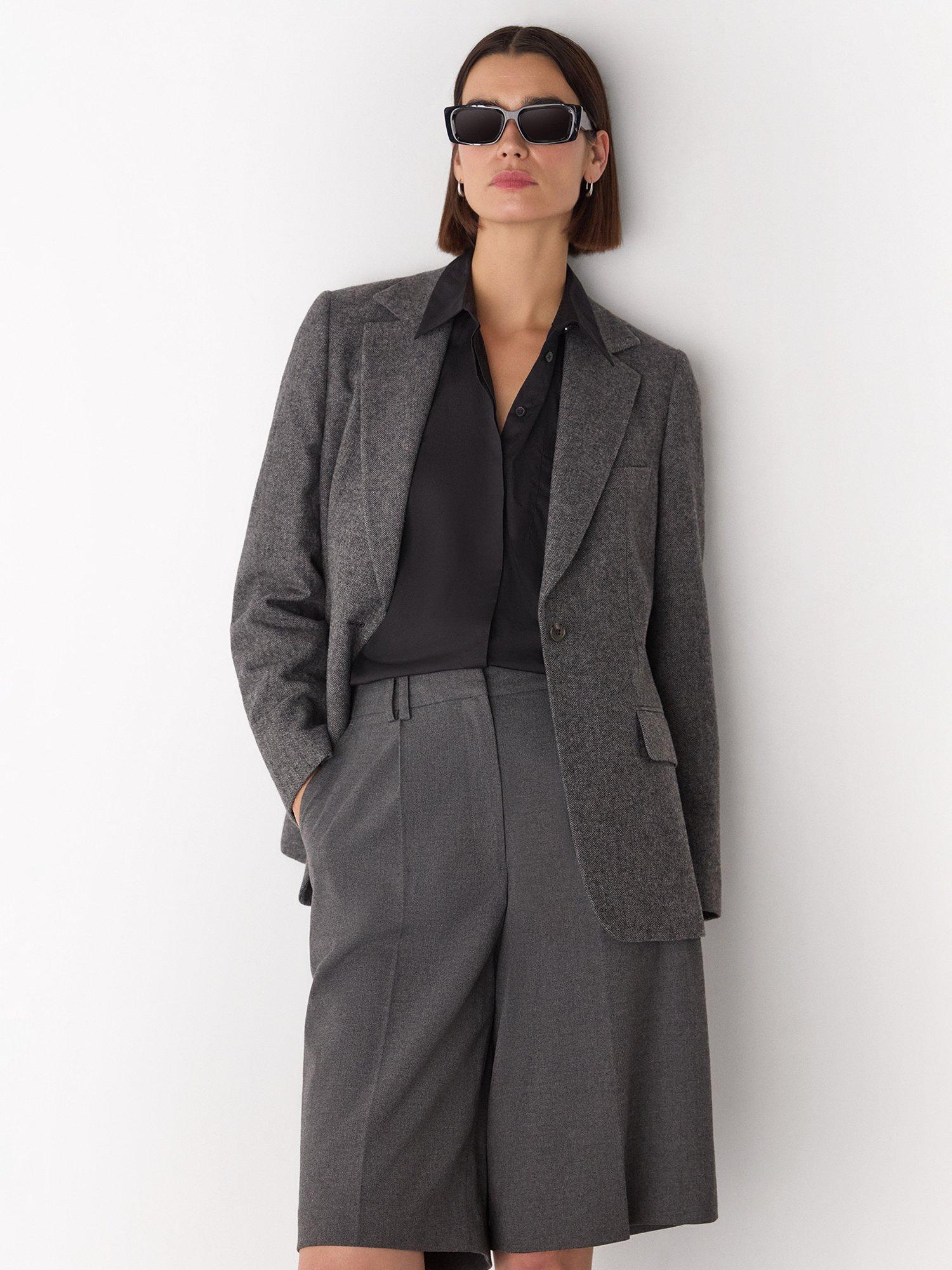 Product image 4 of 5, which shows Whistles Petite Herringbone Wool Blend Blazer, Grey/Multi, 6