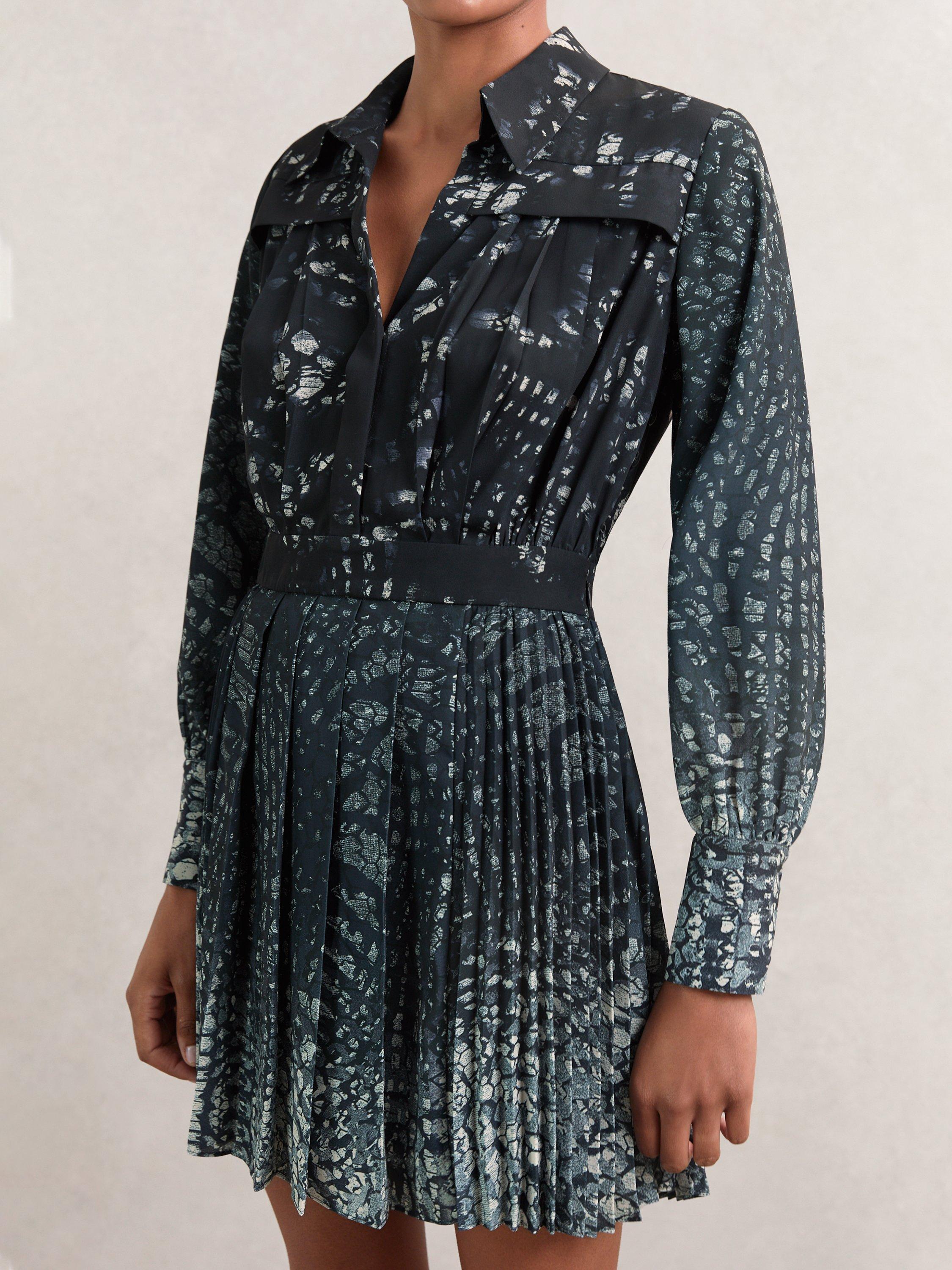 Product image 5 of 5, which shows Reiss Ali Abstract Pleated Mini Dress, Navy, 8