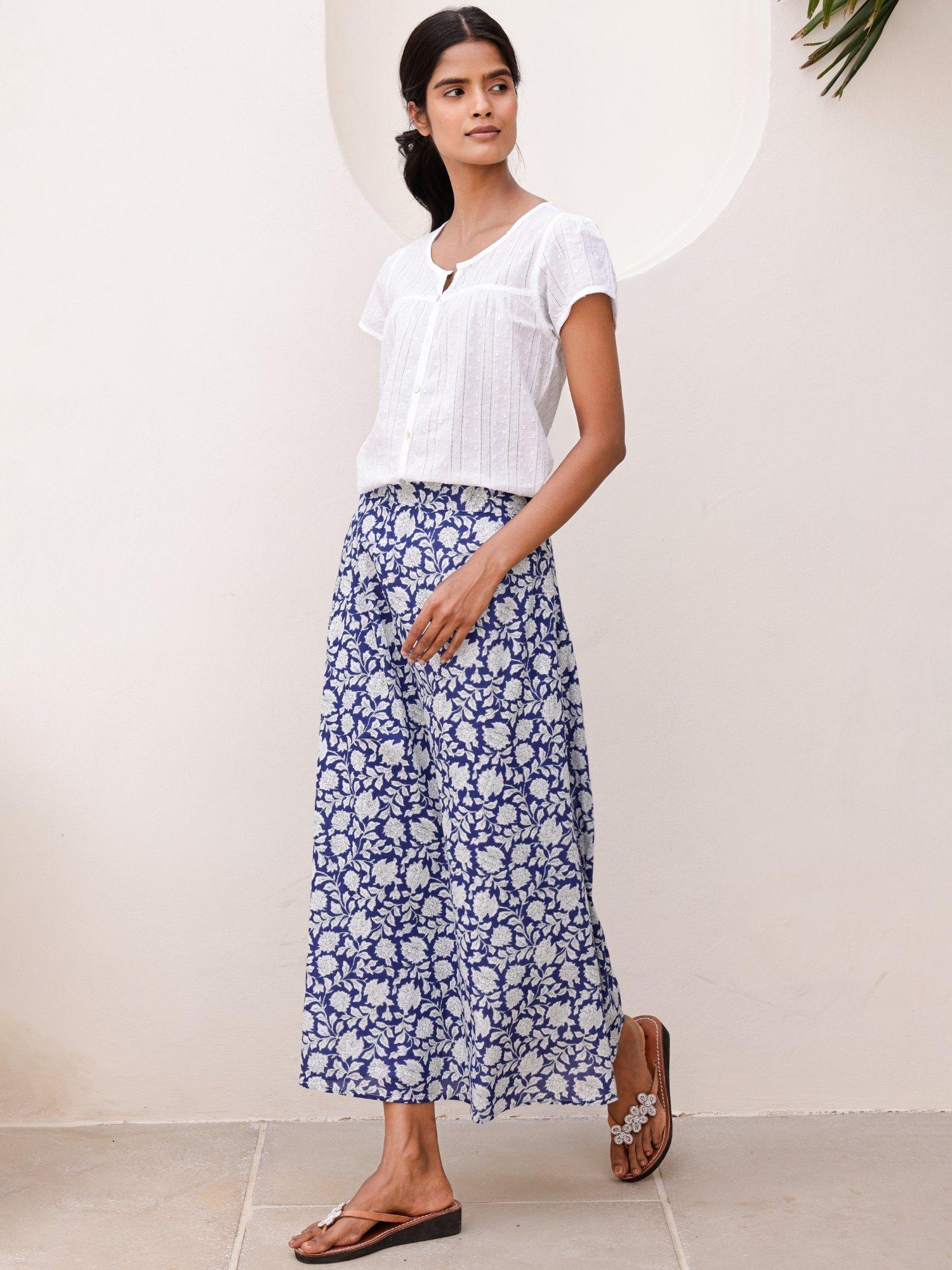 Product image 3 of 7, which shows Aspiga Lisbon Short Sleeve Crinkle Shirt, White, XS