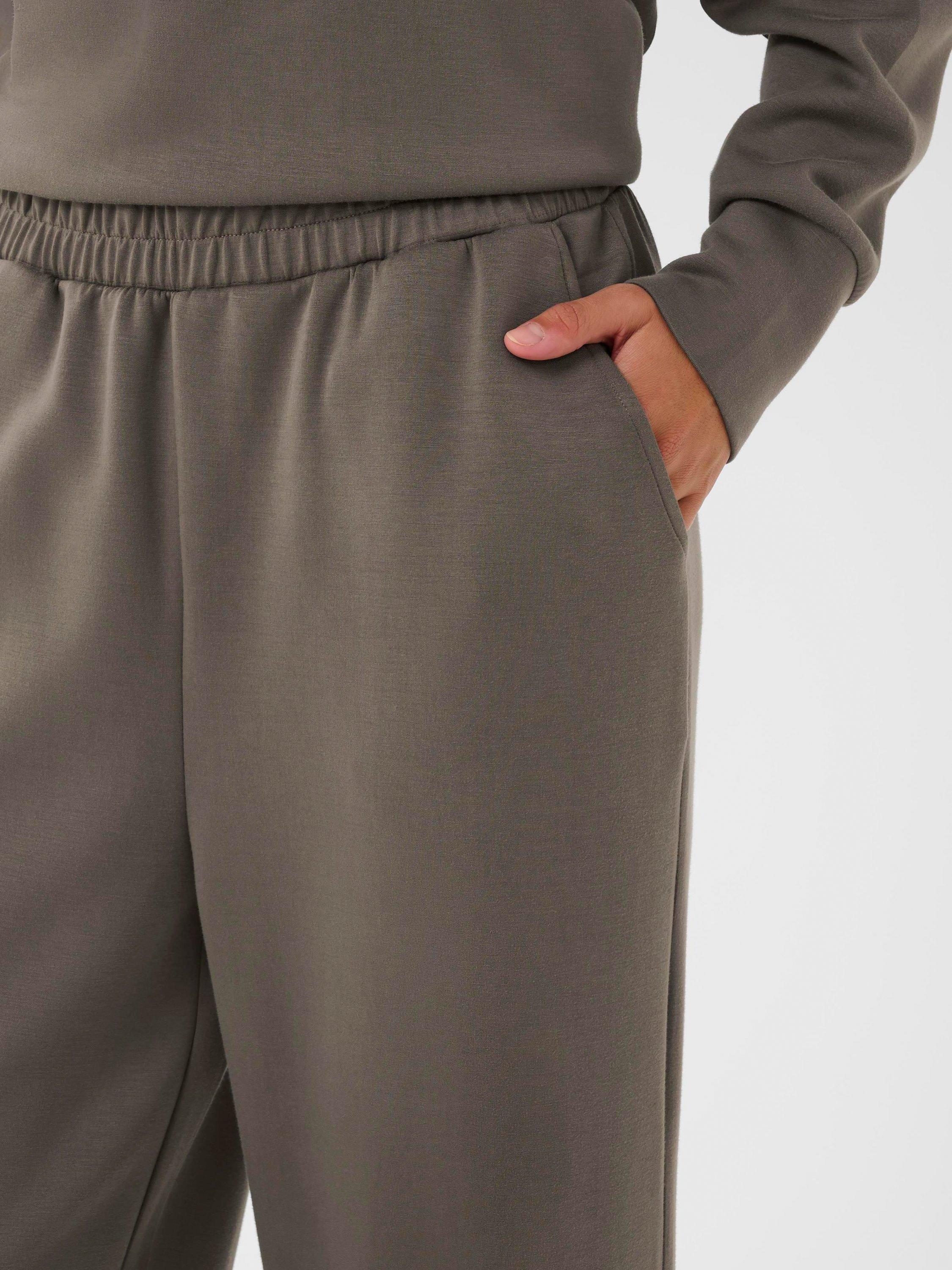 Product image 4 of 6, which shows KAFFE KAannika Wide-Leg Joggers, Morel, XS