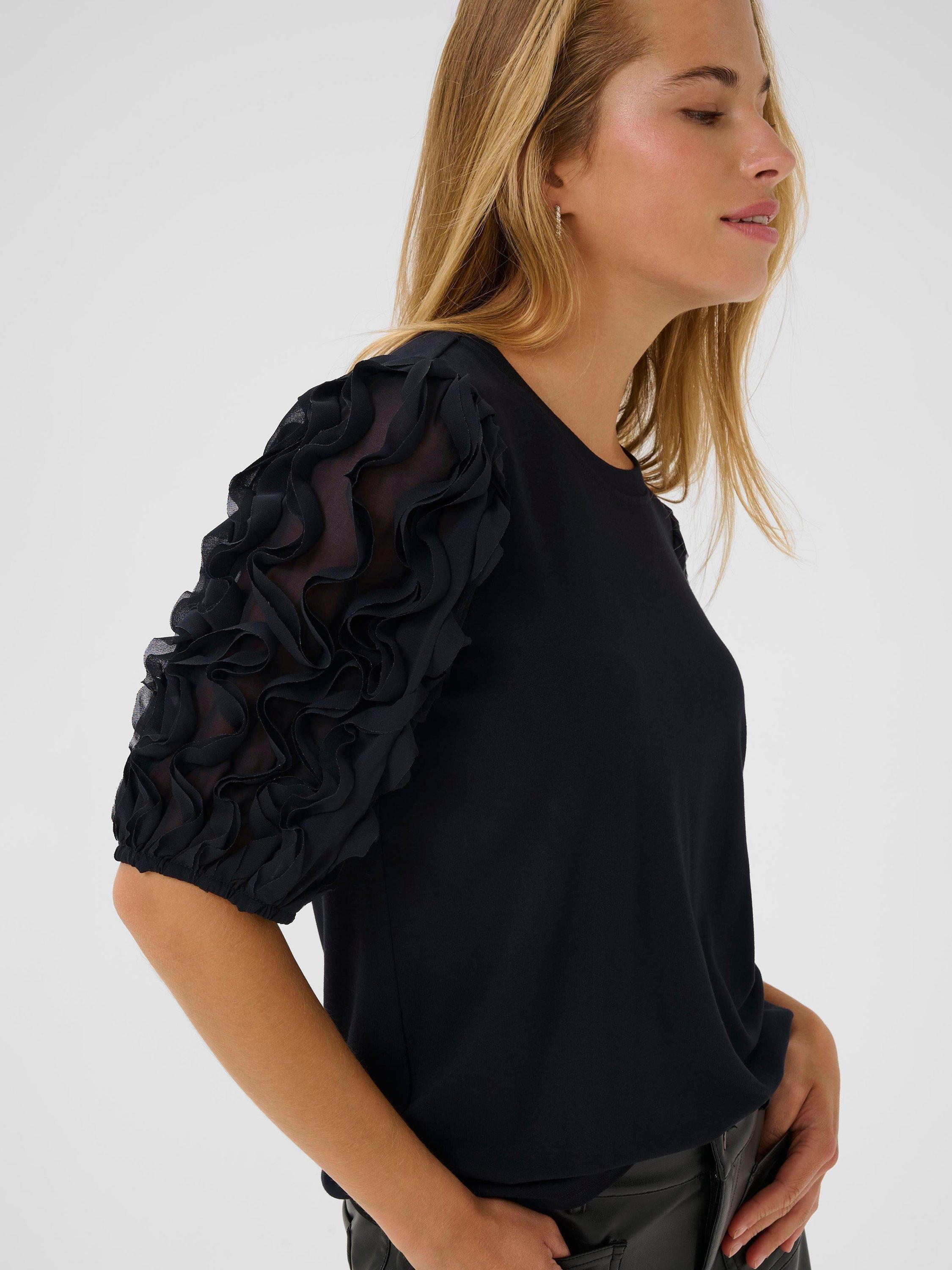 Product image 4 of 6, which shows KAFFE Linda Frill T-Shirt, Black Deep, XS