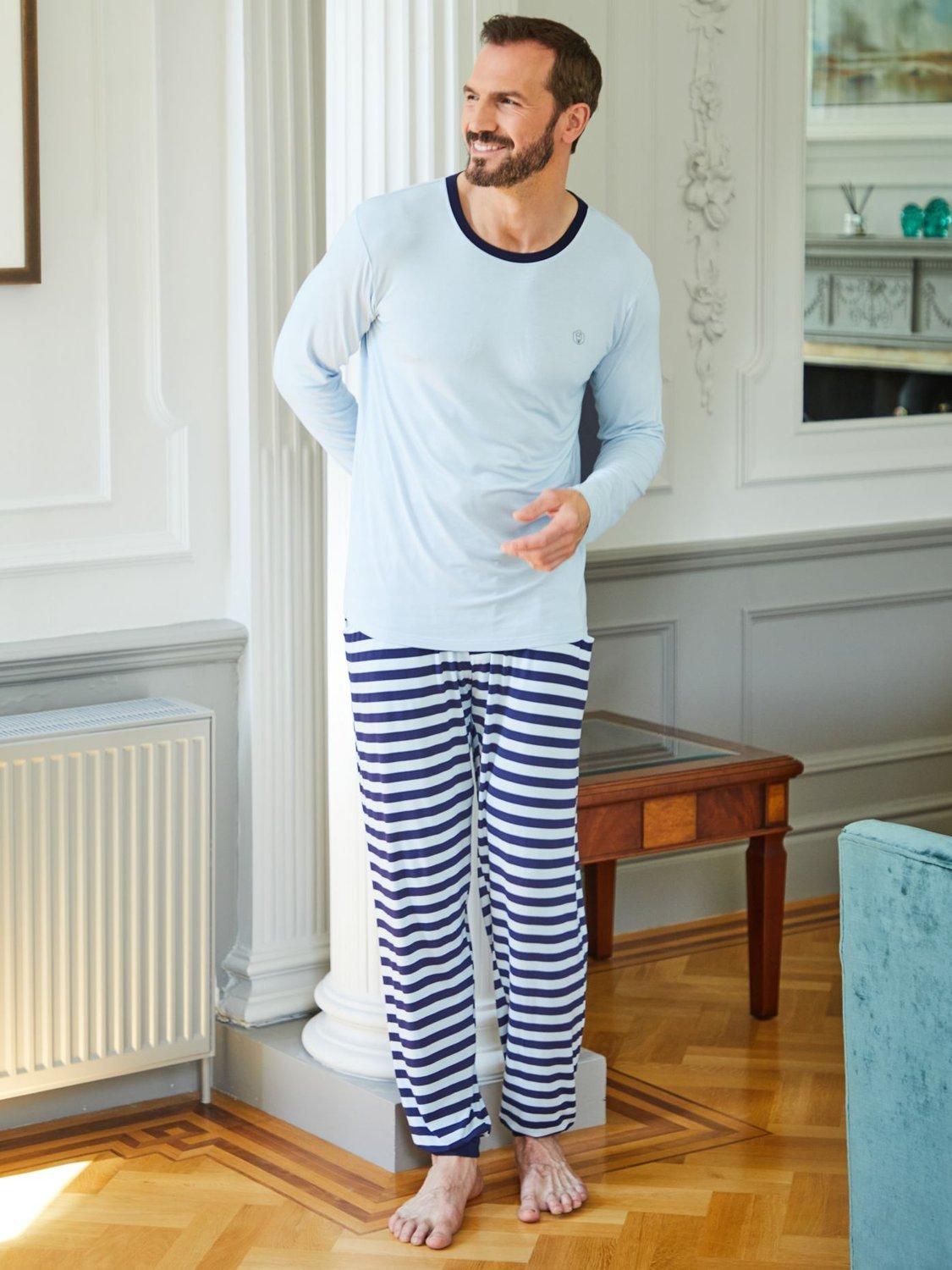 Product image 2 of 6, which shows British Boxers Bamboo Blend Pyjama Set, Maritime, S