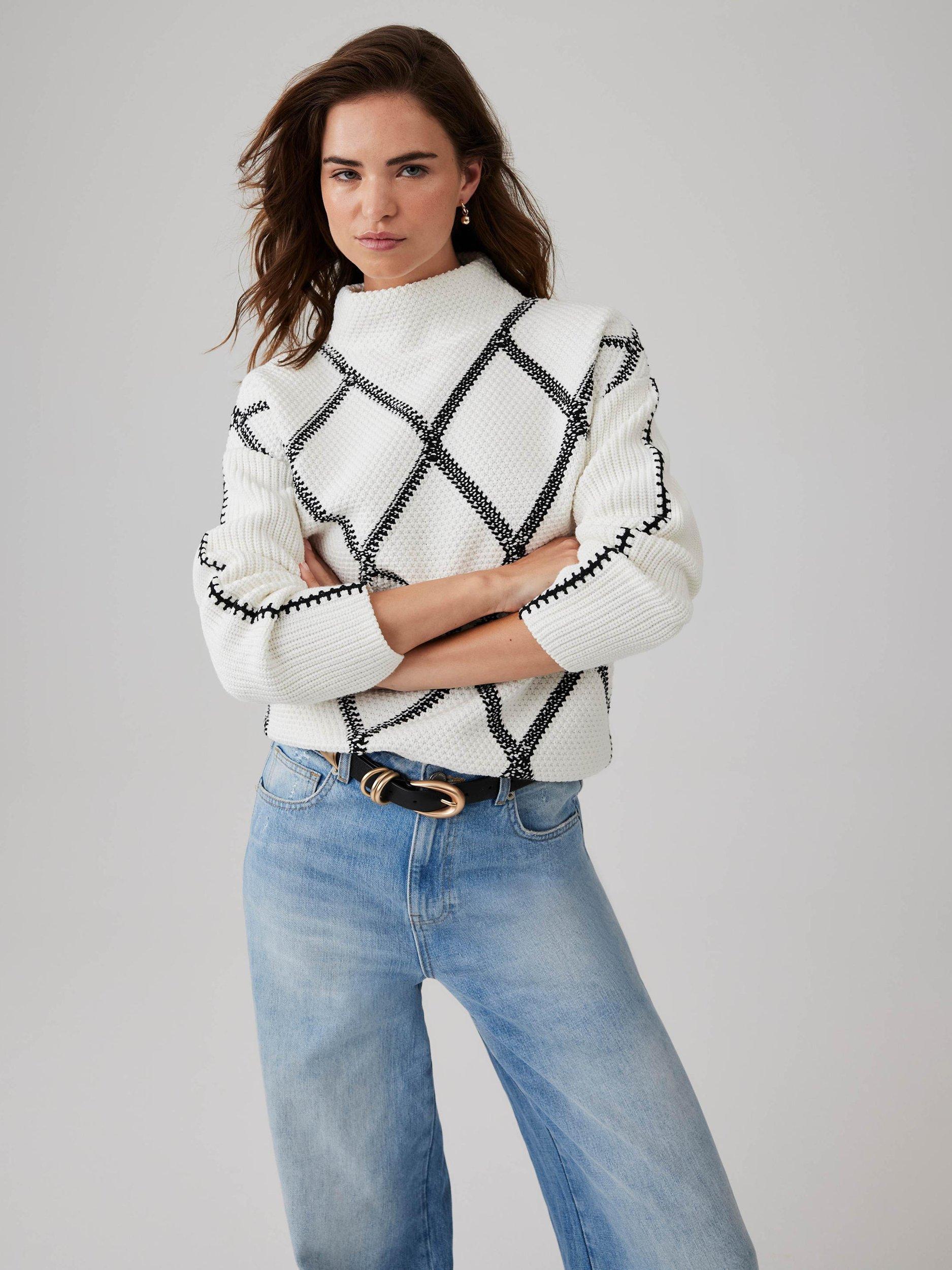 Product image 2 of 8, which shows Mint Velvet Diamond Stitch Jumper, White Ivory, S